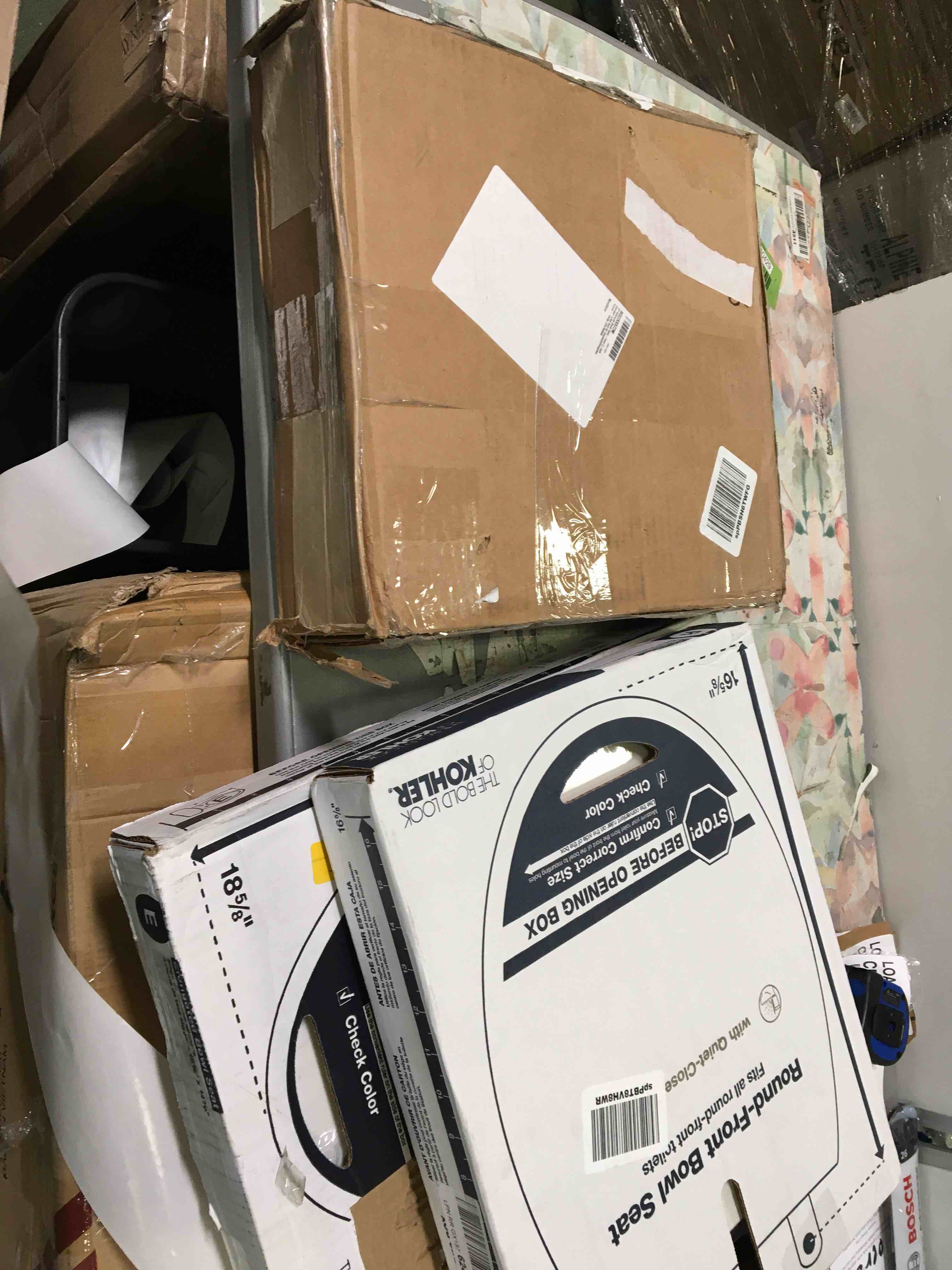 https://s3.amazonaws.com/lotting-images-prod/bidfta/RED5150405_1693326617065.jpeg