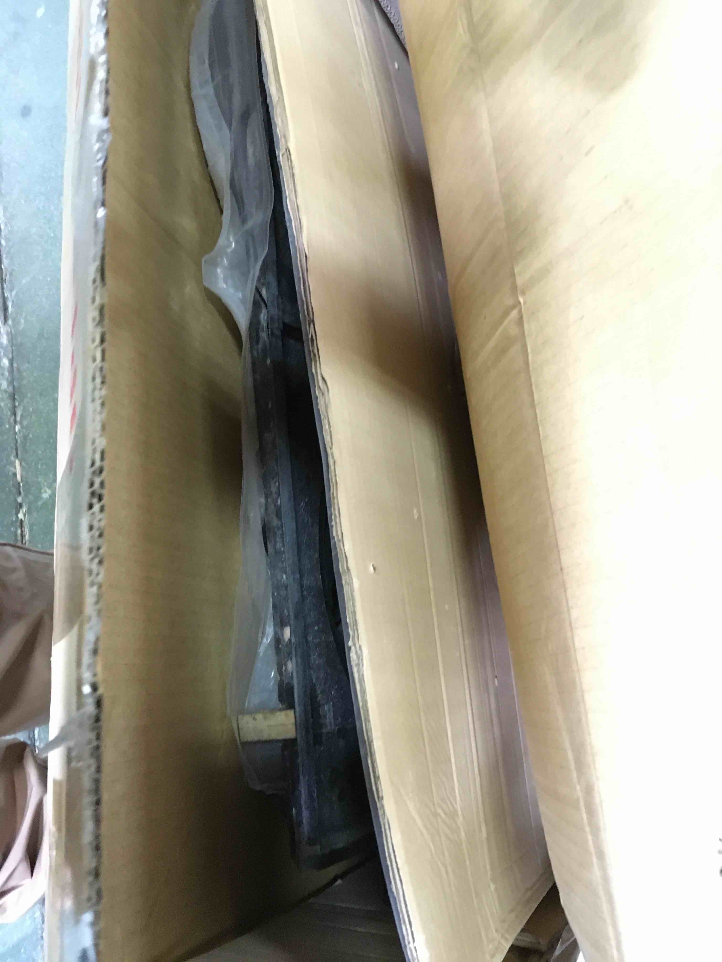 https://s3.amazonaws.com/lotting-images-prod/bidfta/RED5150712_1693502642559.jpeg