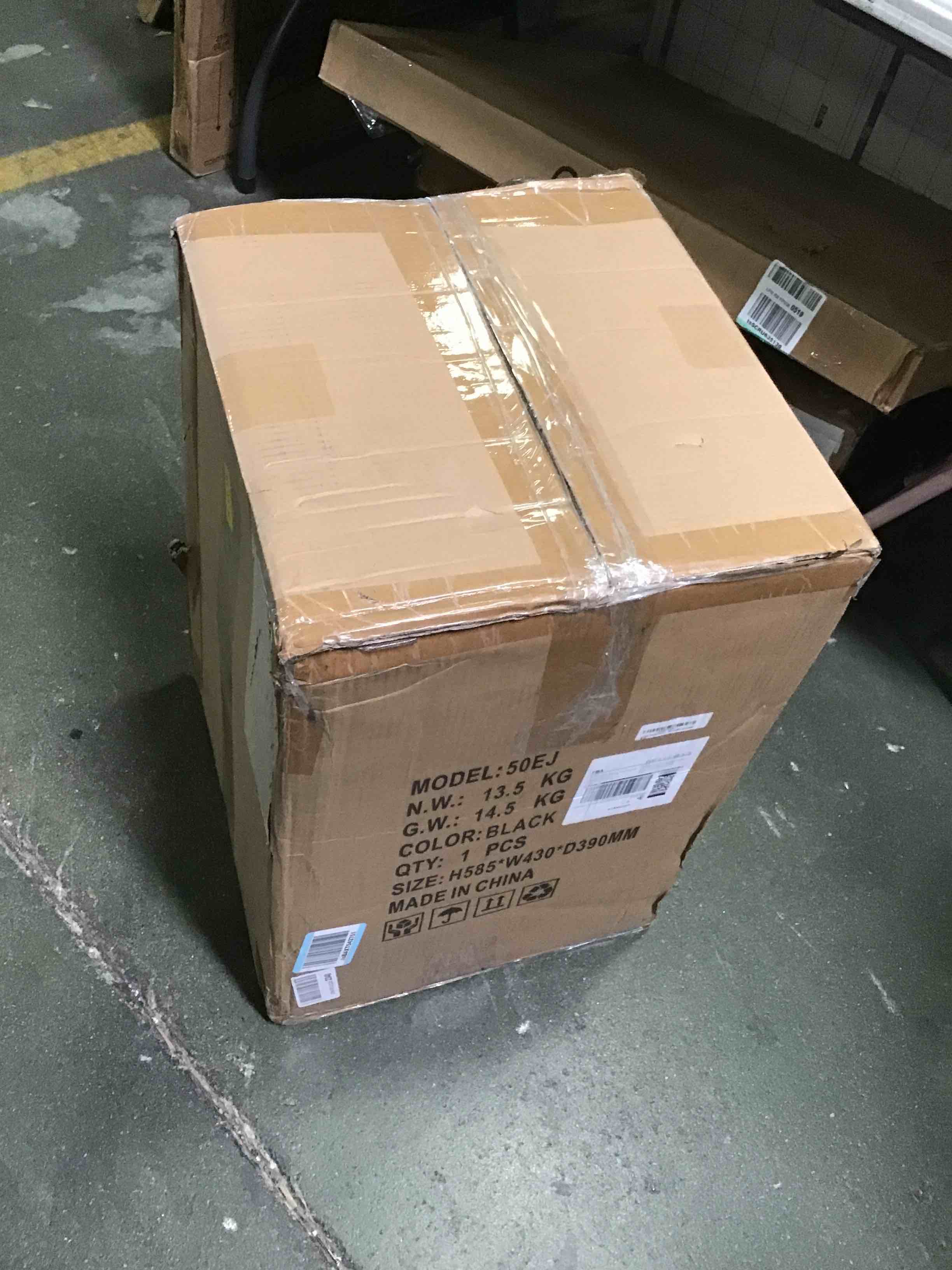 https://s3.amazonaws.com/lotting-images-prod/bidfta/RED5150737_1693507133875.jpeg