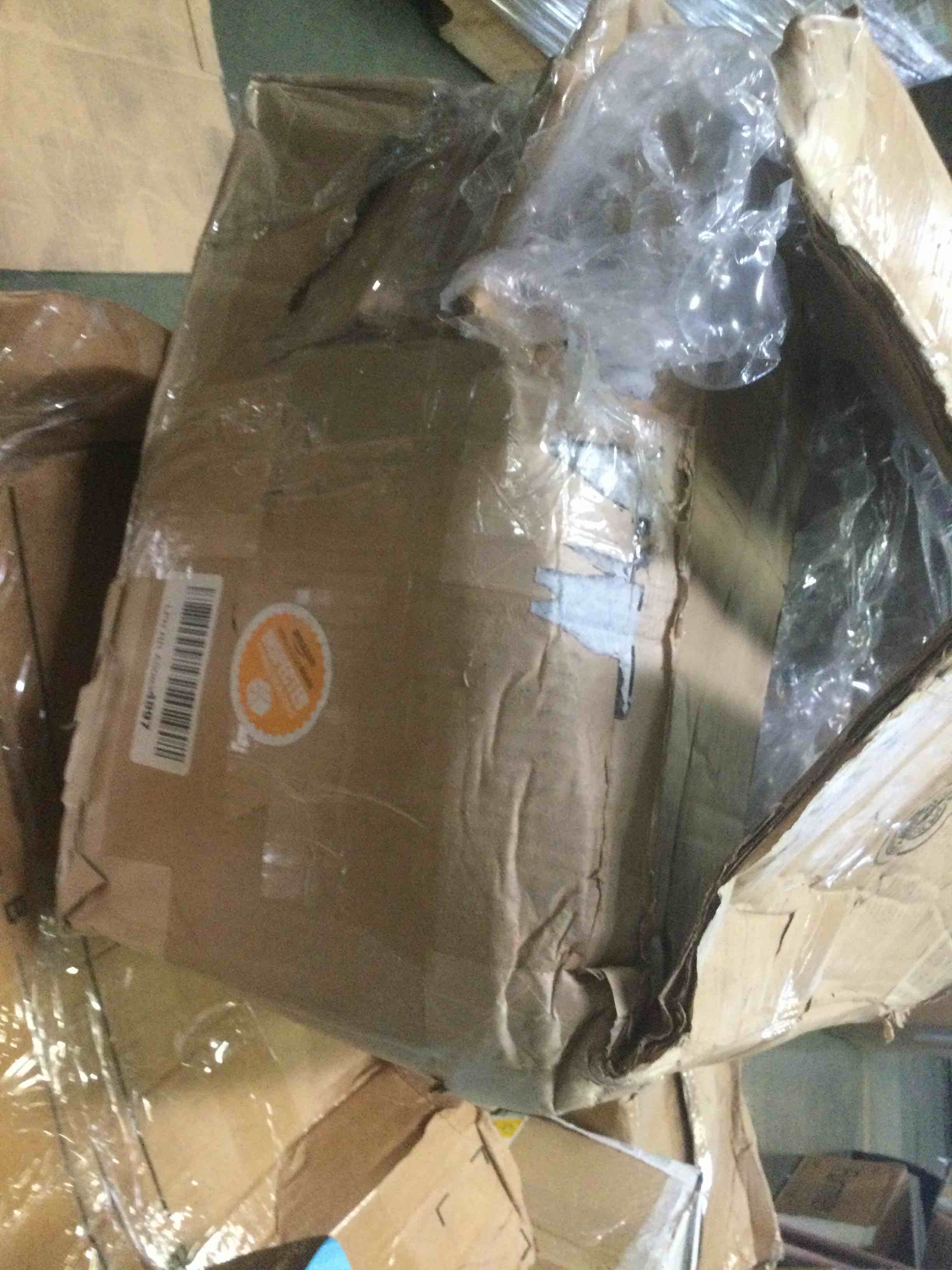 https://s3.amazonaws.com/lotting-images-prod/bidfta/RED5150837_1693573829367.jpeg