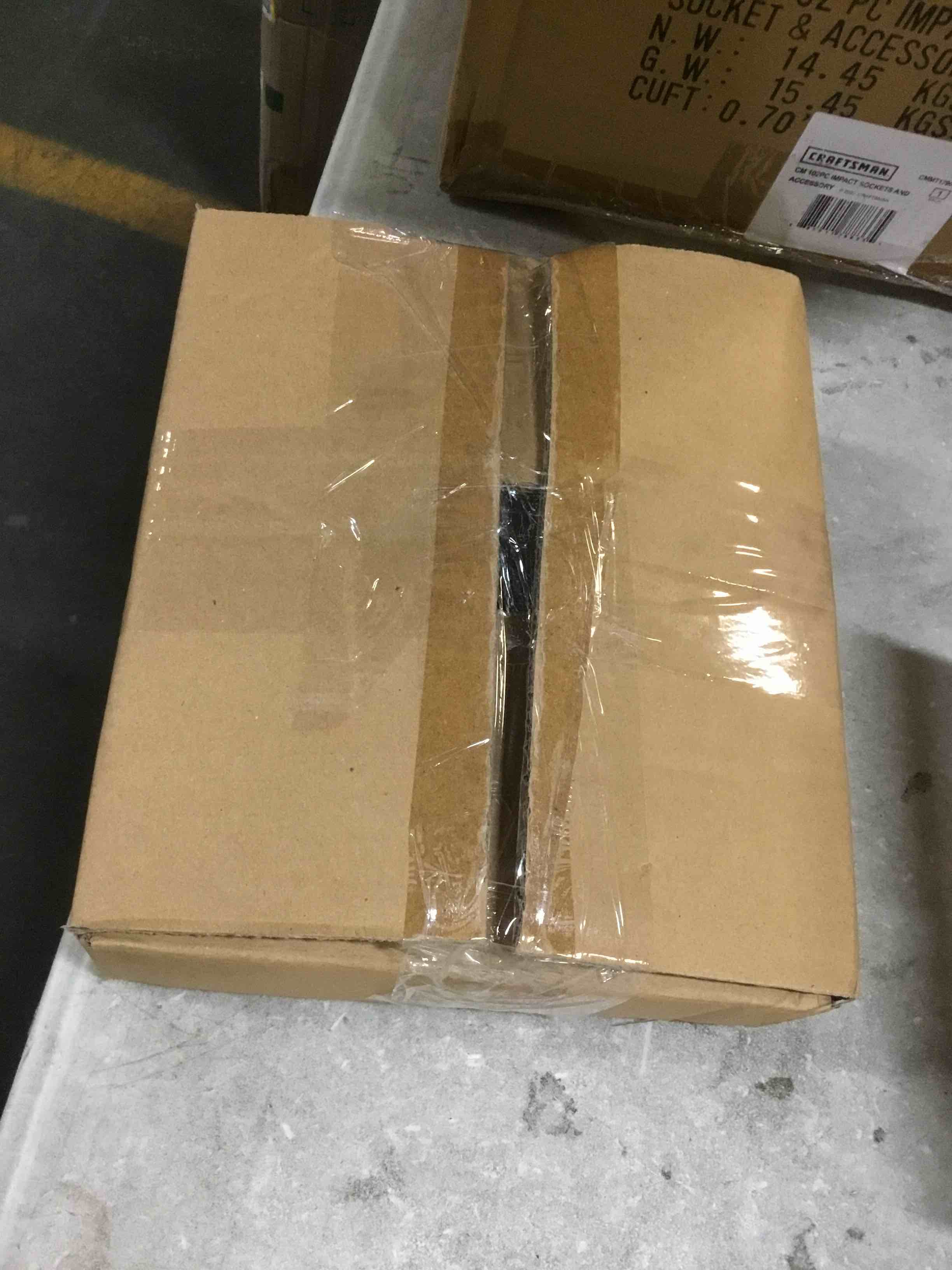 https://s3.amazonaws.com/lotting-images-prod/bidfta/RED5151164_1694017106733.jpeg