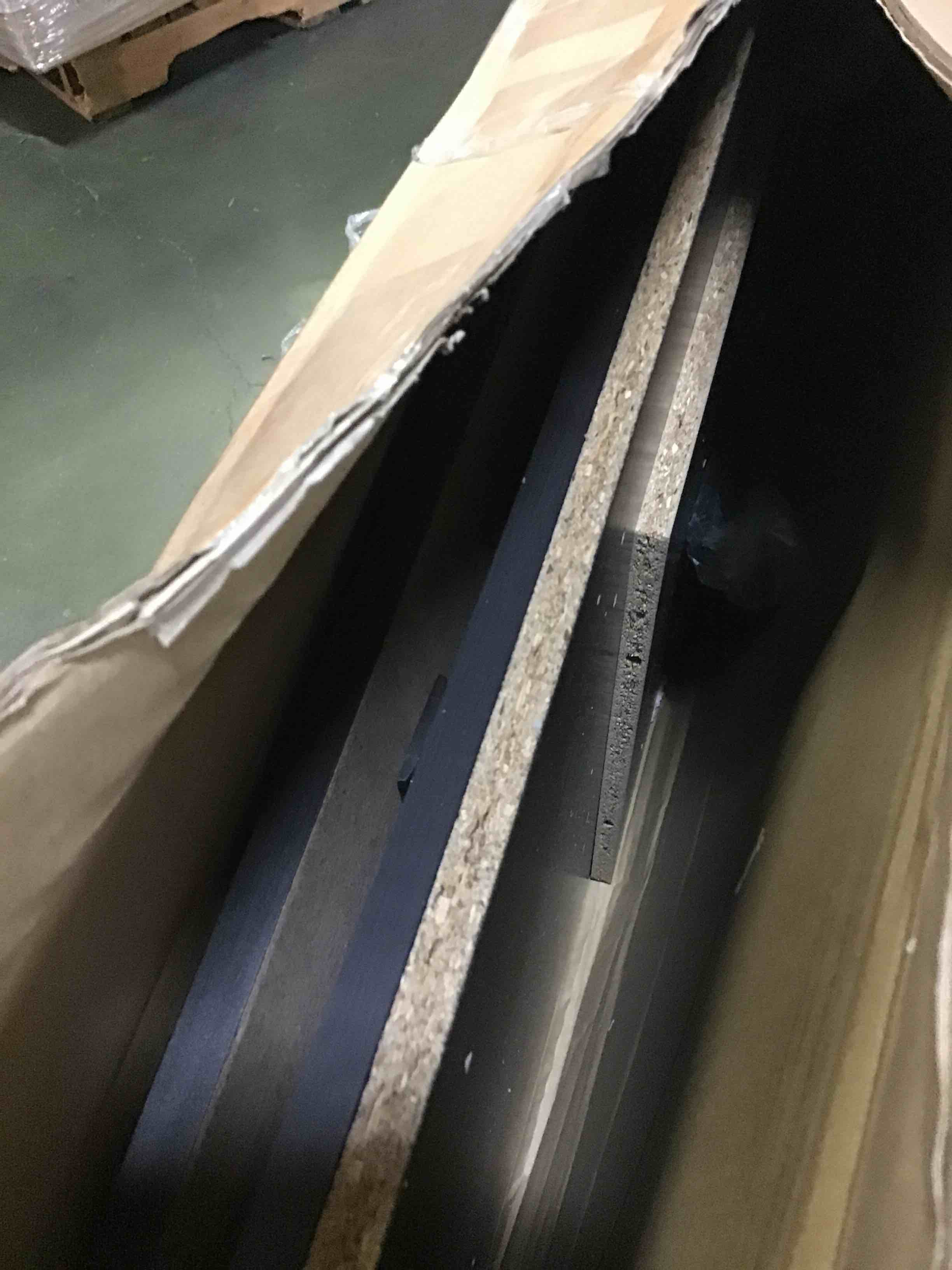 https://s3.amazonaws.com/lotting-images-prod/bidfta/RED5151282_1694098819796.jpeg