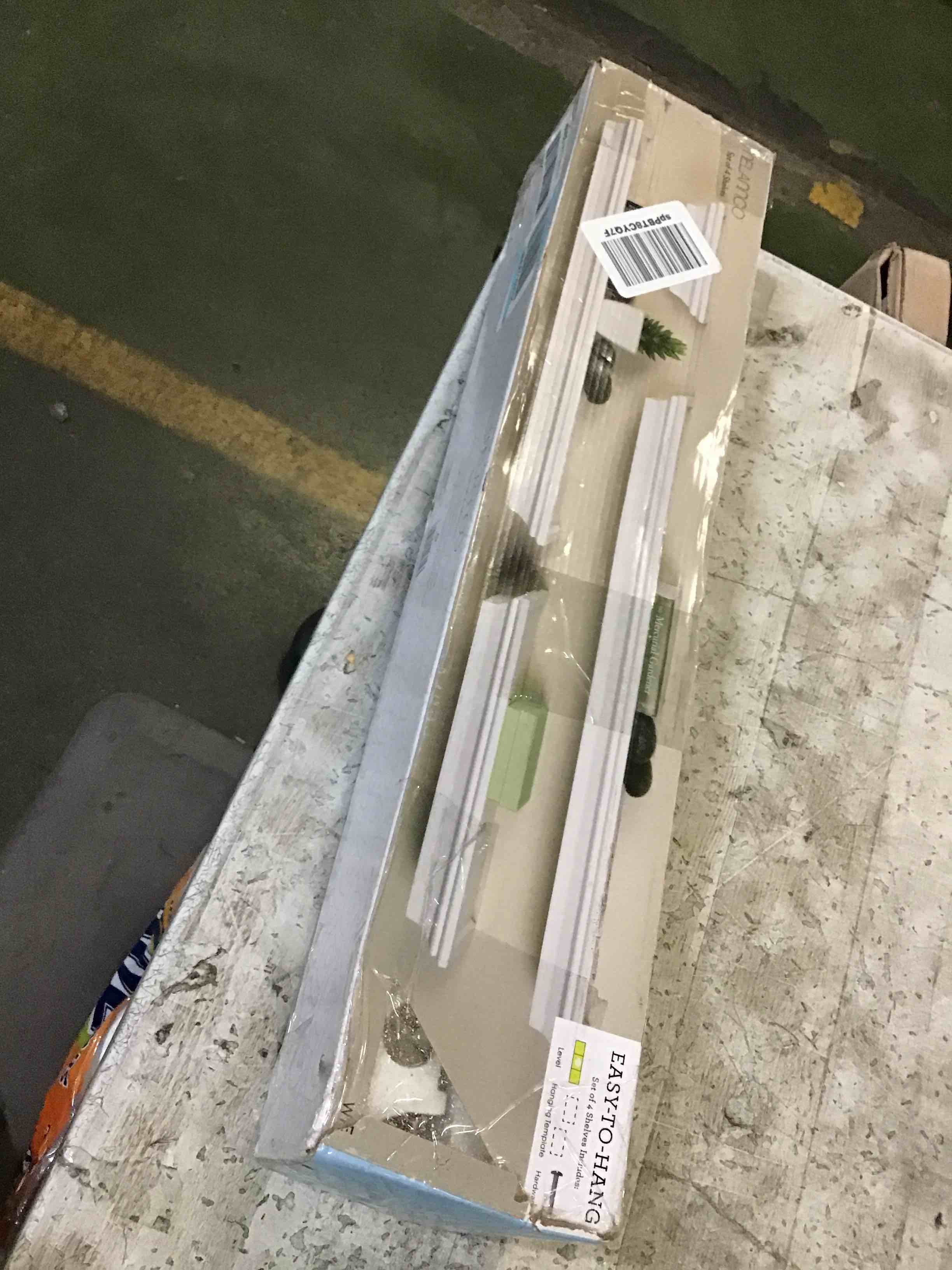 https://s3.amazonaws.com/lotting-images-prod/bidfta/RED5151421_1694182899010.jpeg