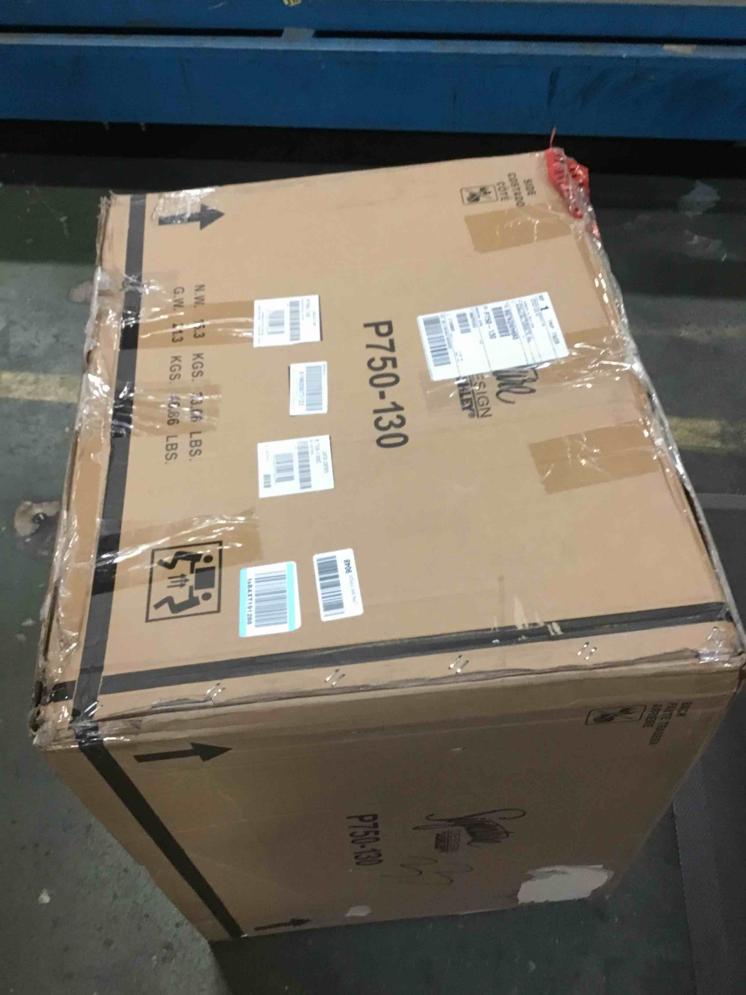 https://s3.amazonaws.com/lotting-images-prod/bidfta/RED5152959_1692968285032.jpeg