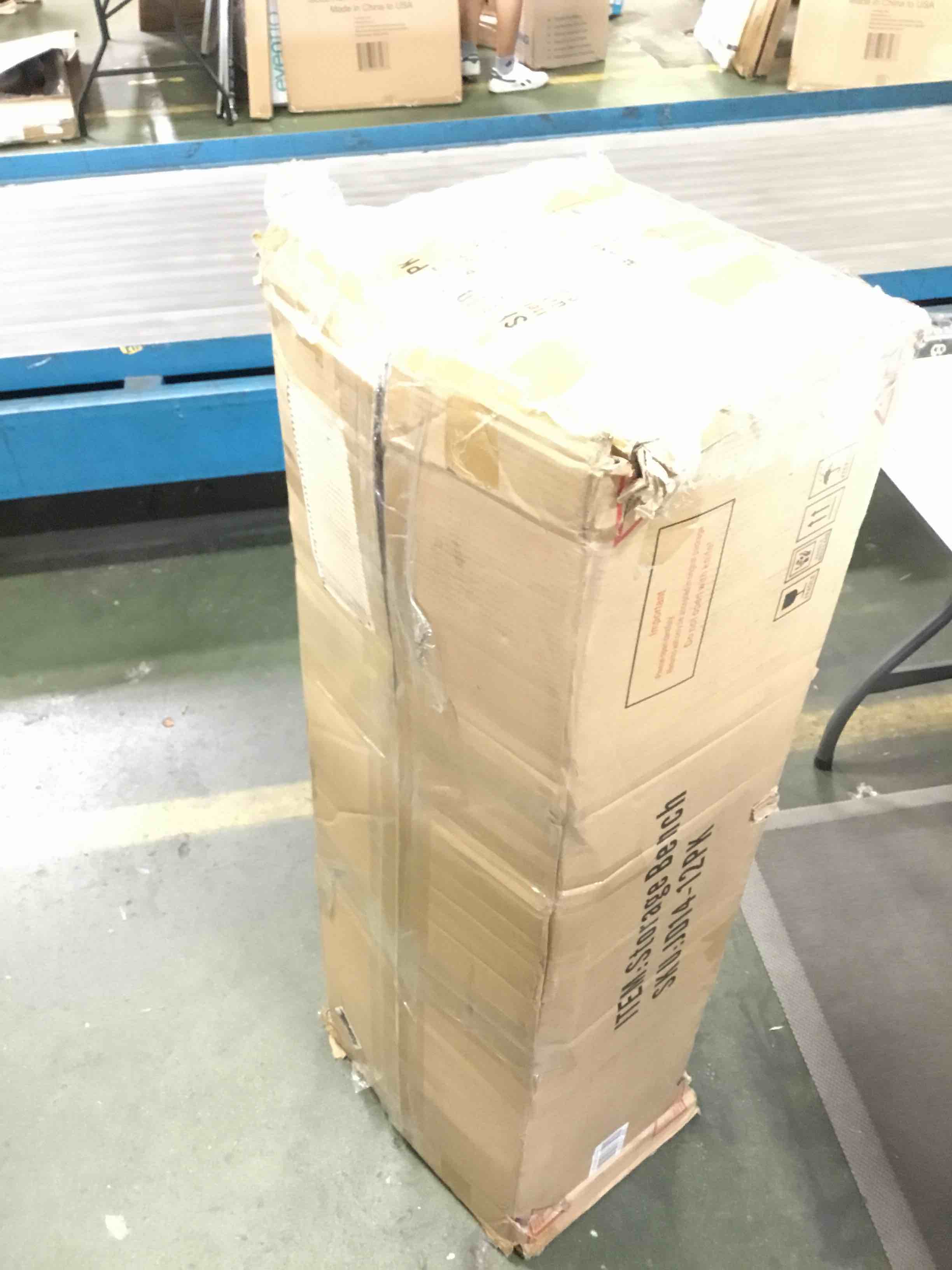 https://s3.amazonaws.com/lotting-images-prod/bidfta/RED5152971_1692974395686.jpeg