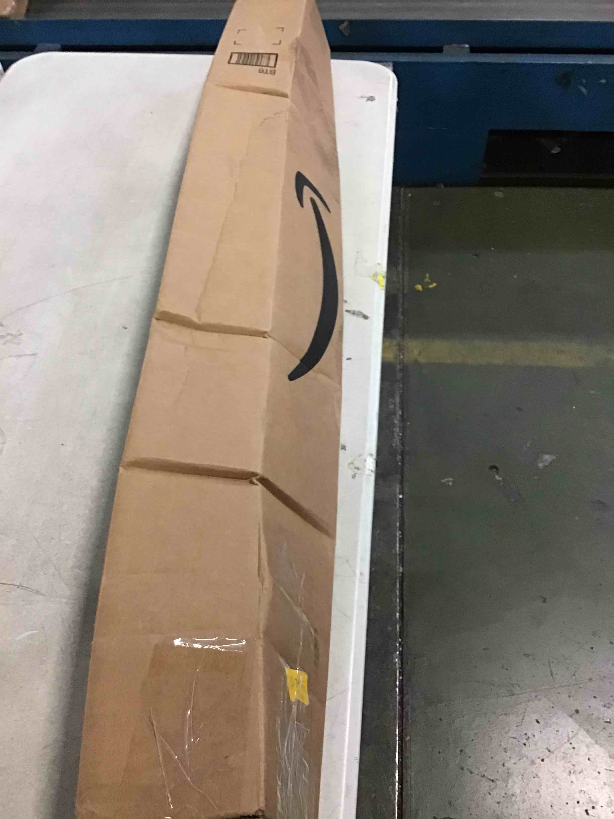 https://s3.amazonaws.com/lotting-images-prod/bidfta/RED5153201_1693393778266.jpeg