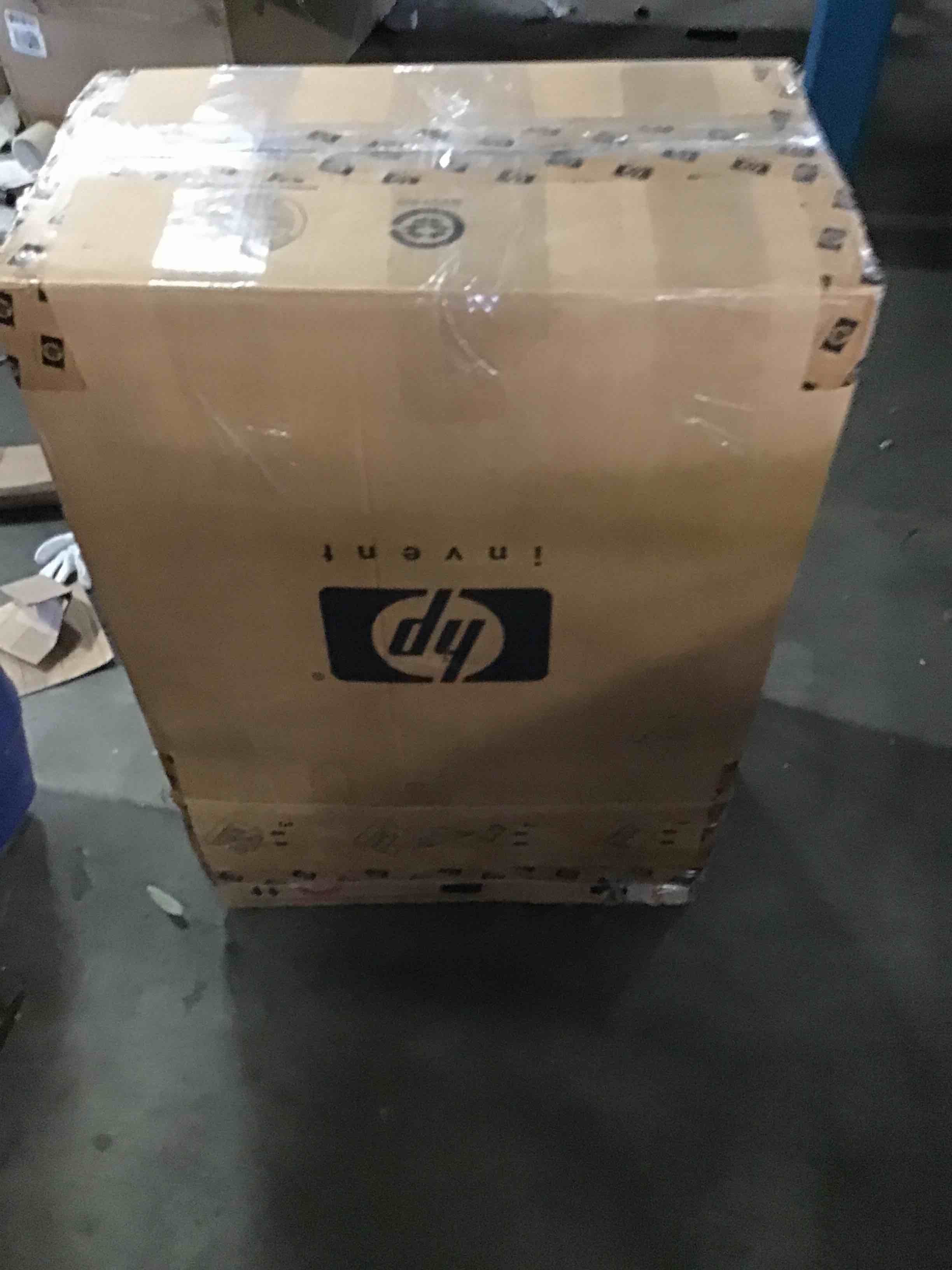 https://s3.amazonaws.com/lotting-images-prod/bidfta/RED5153859_1694103315700.jpeg