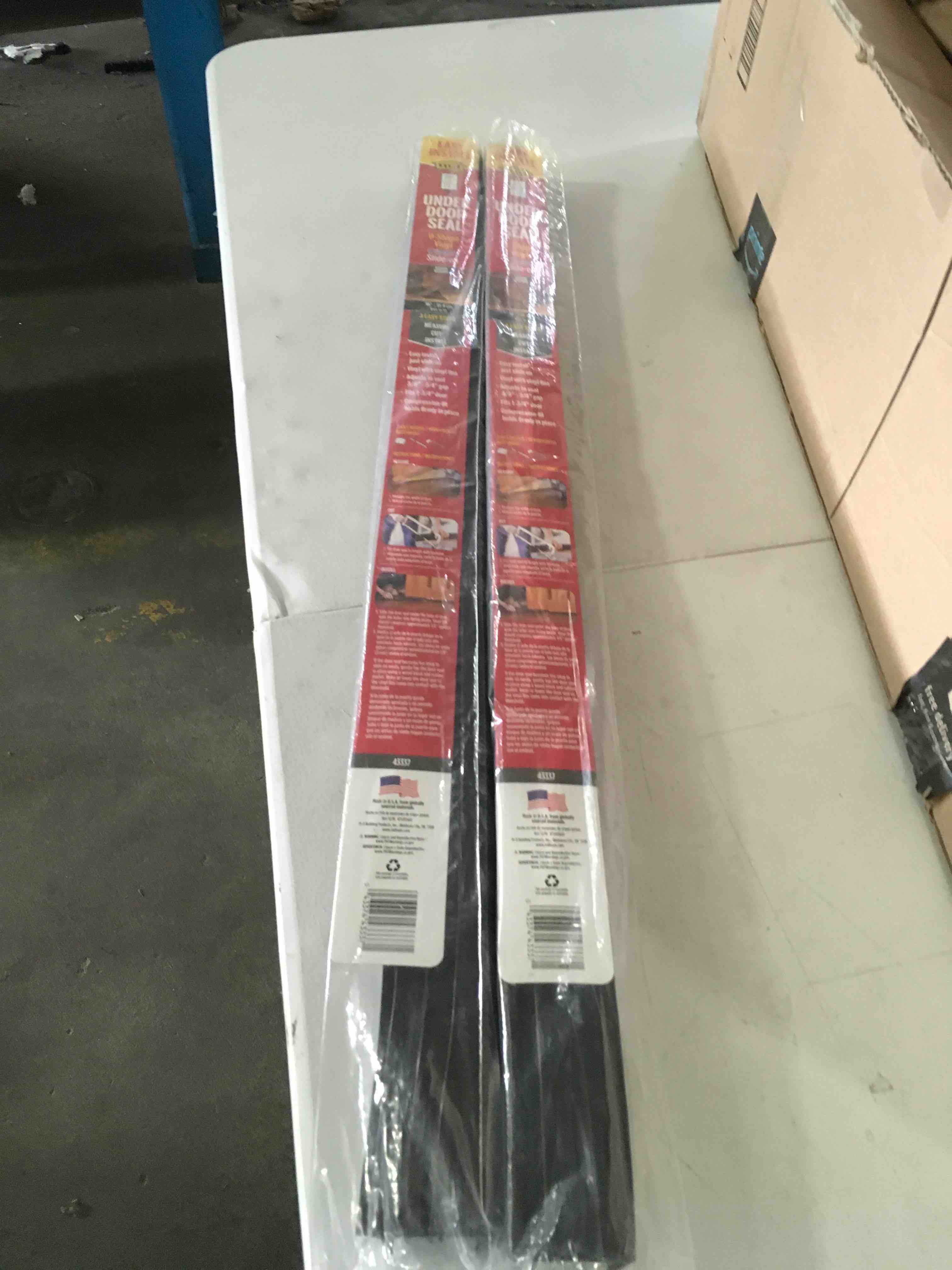 https://s3.amazonaws.com/lotting-images-prod/bidfta/RED5154141_1694434817084.jpeg