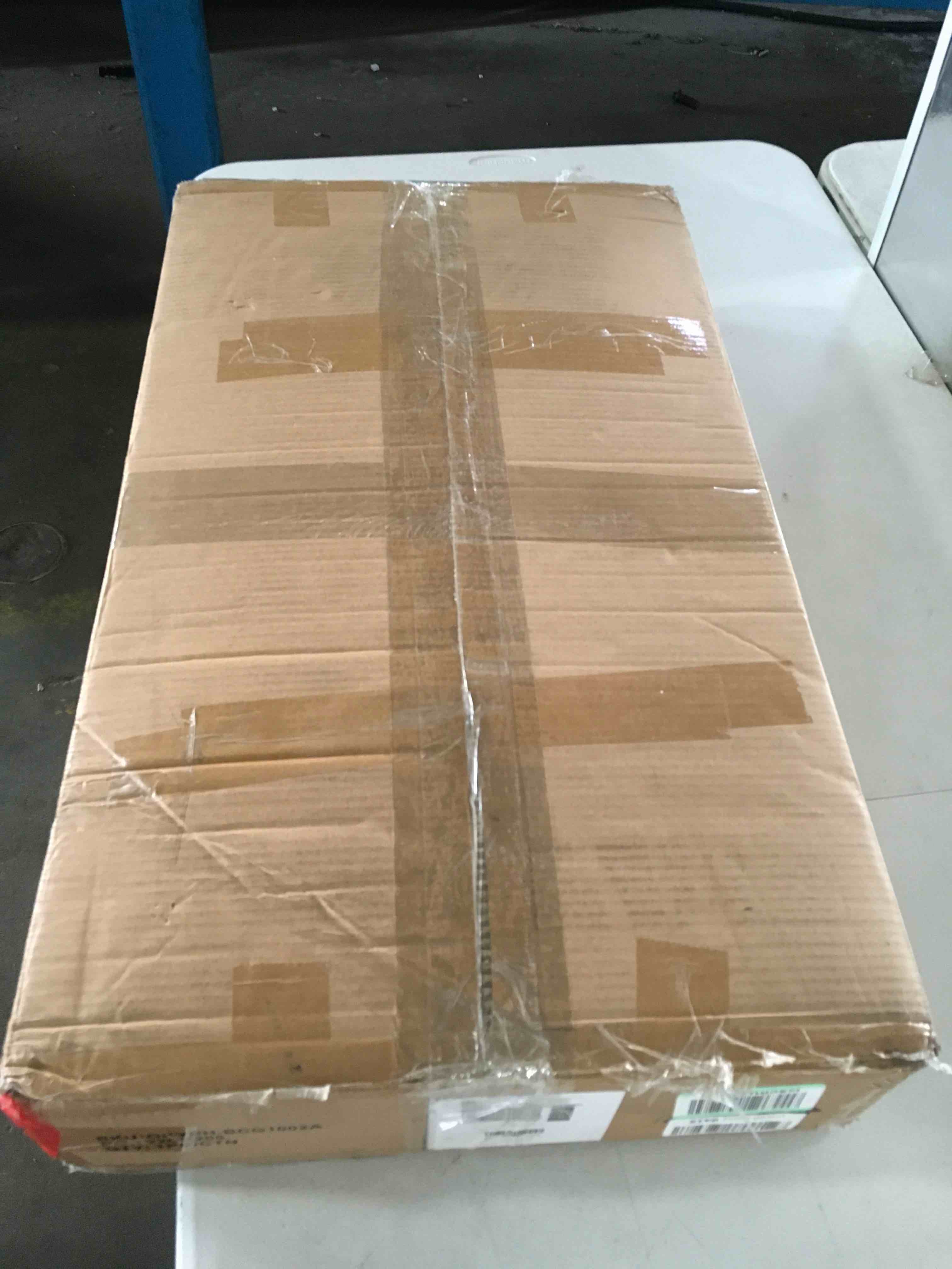 https://s3.amazonaws.com/lotting-images-prod/bidfta/RED5154142_1694434935166.jpeg
