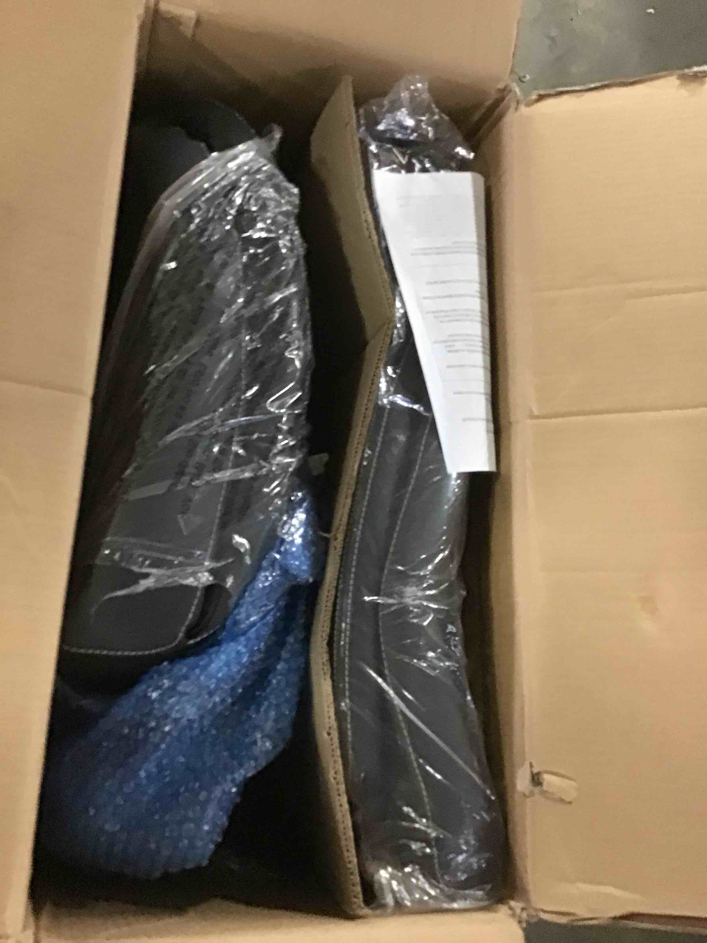 https://s3.amazonaws.com/lotting-images-prod/bidfta/RED5154289_1694530587858.jpeg