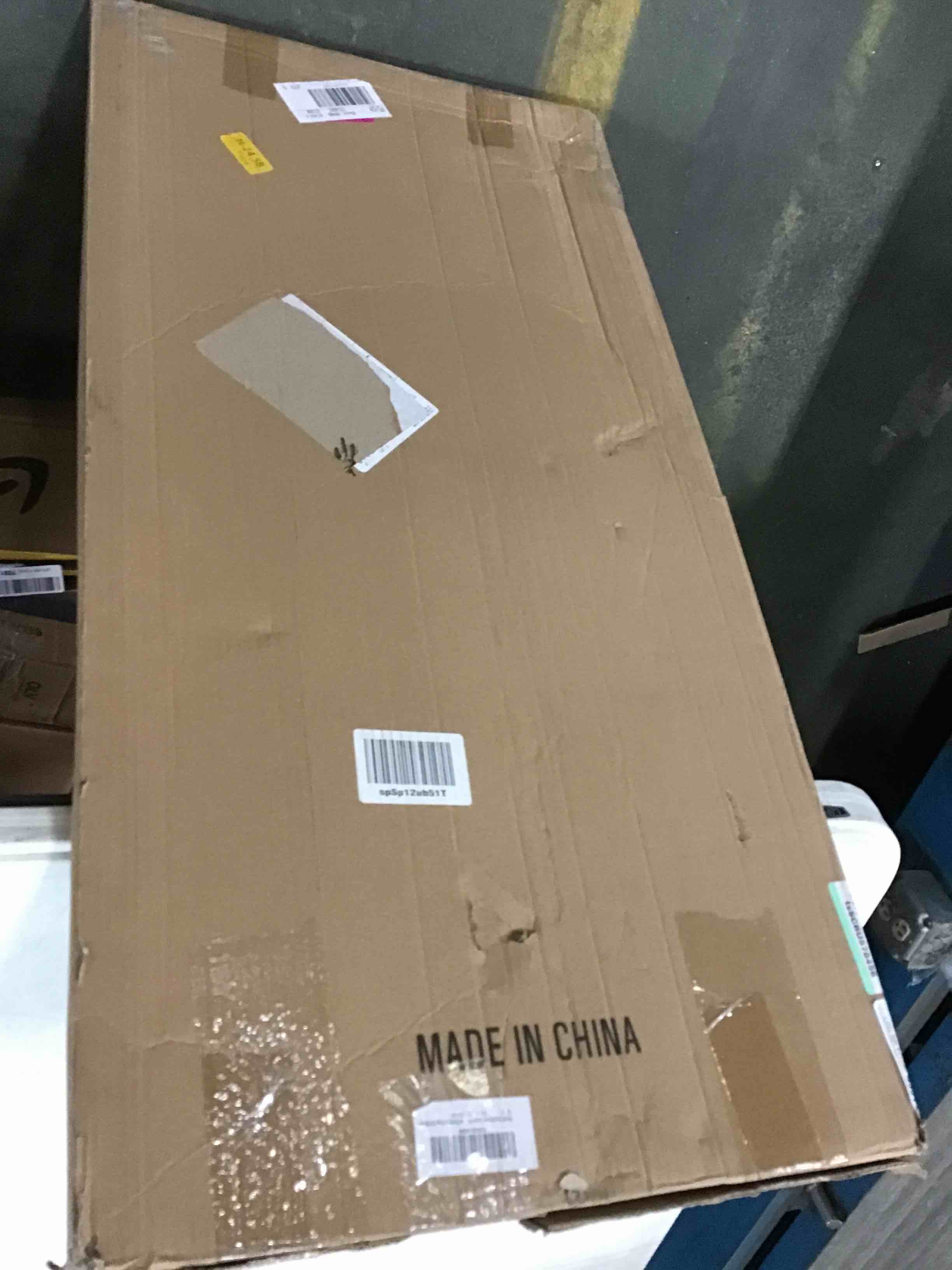 https://s3.amazonaws.com/lotting-images-prod/bidfta/RED5154431_1694707521082.jpeg
