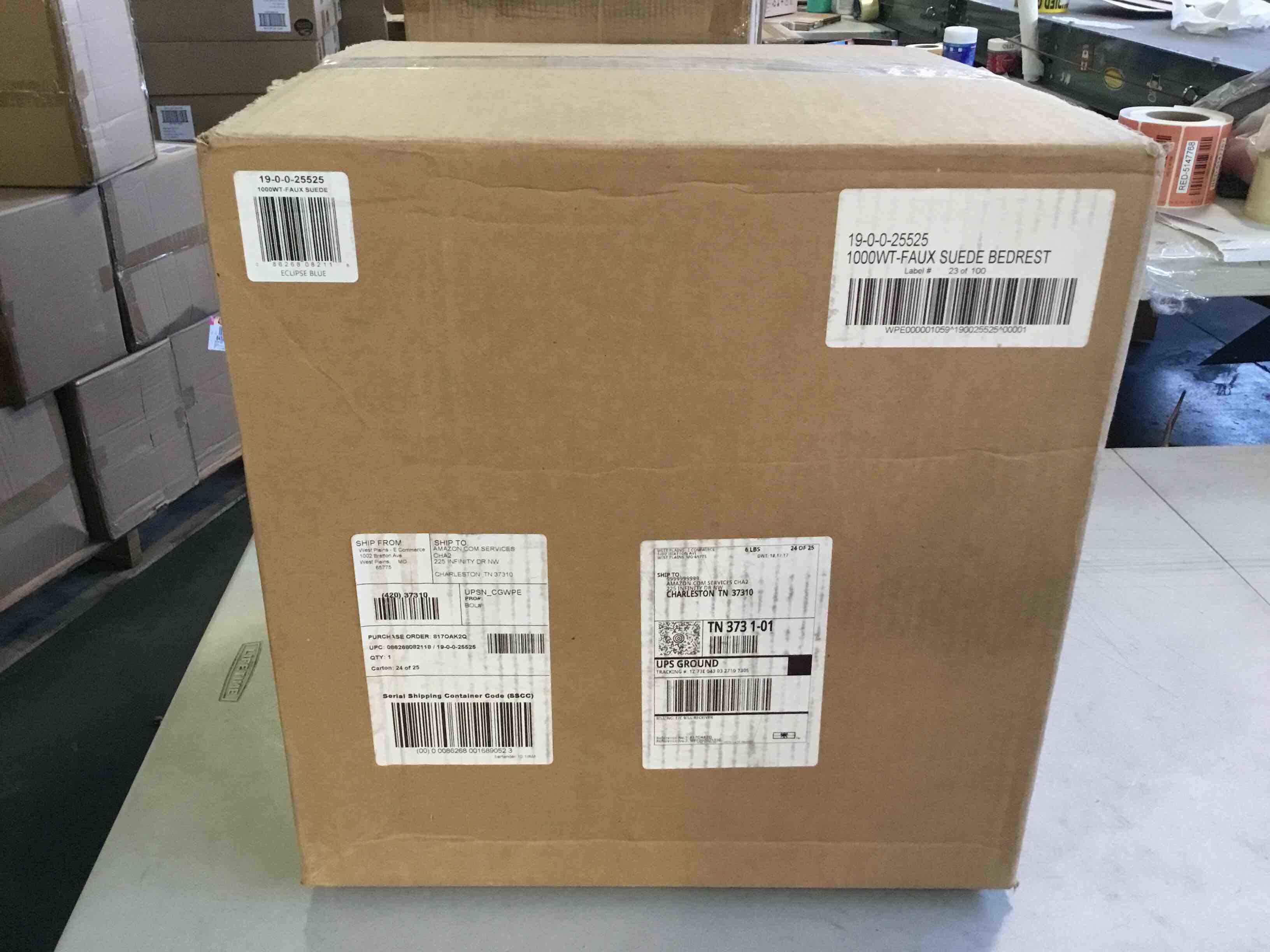 https://s3.amazonaws.com/lotting-images-prod/bidfta/RED5155631_1693396095799.jpeg