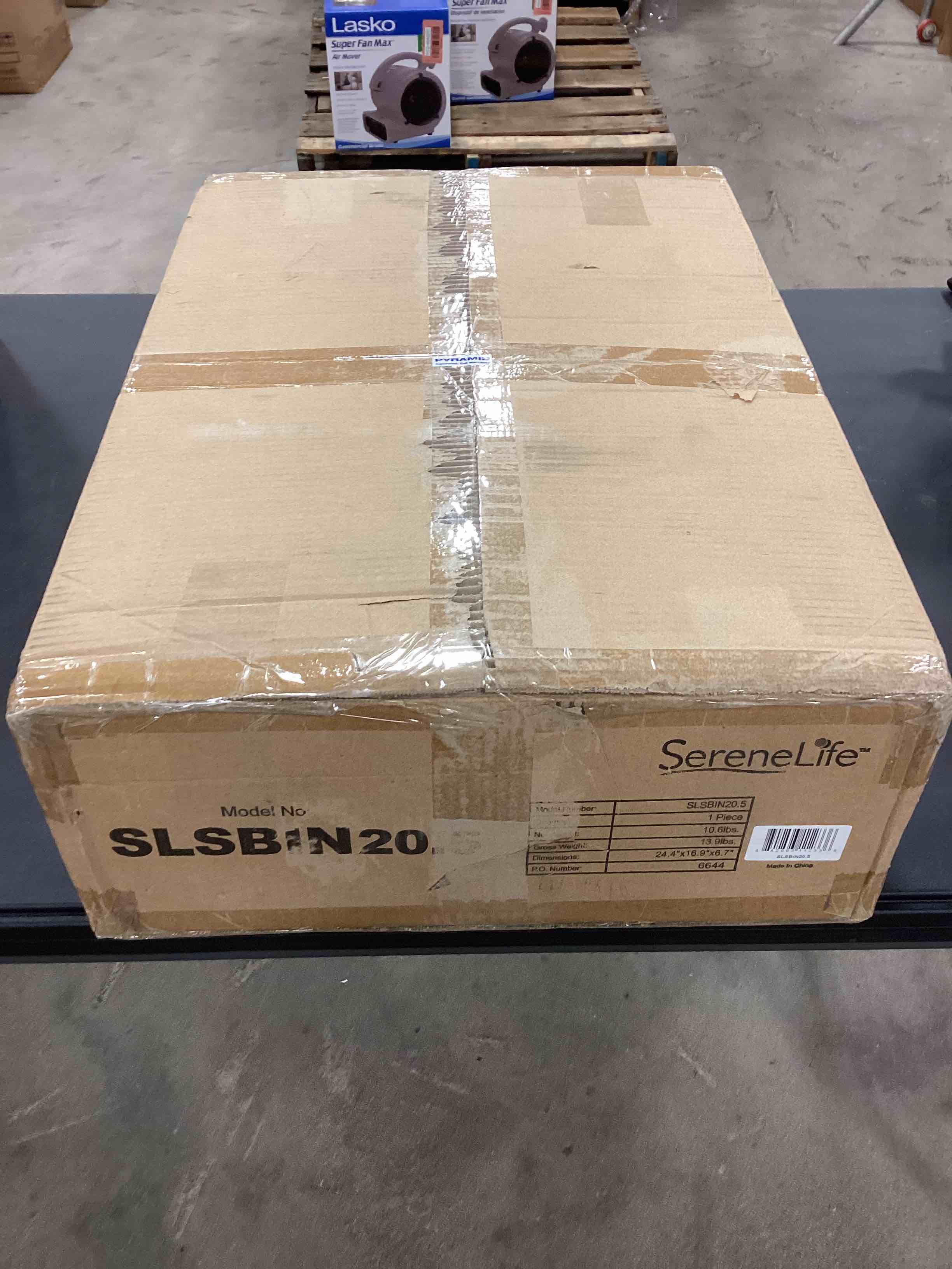 https://s3.amazonaws.com/lotting-images-prod/bidfta/RED5156183_1688571034658.jpeg