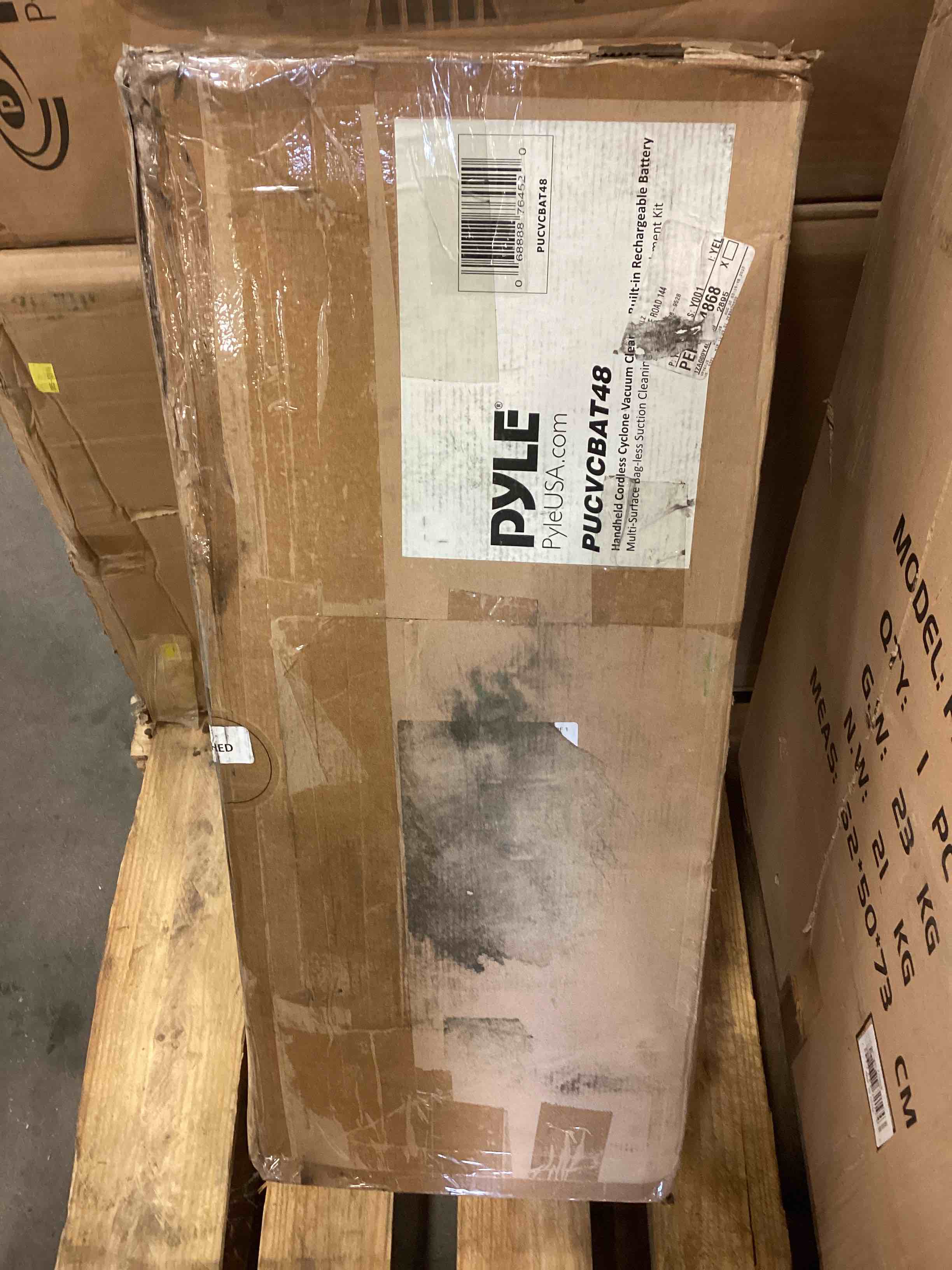 https://s3.amazonaws.com/lotting-images-prod/bidfta/RED5156565_1688661010696.jpeg