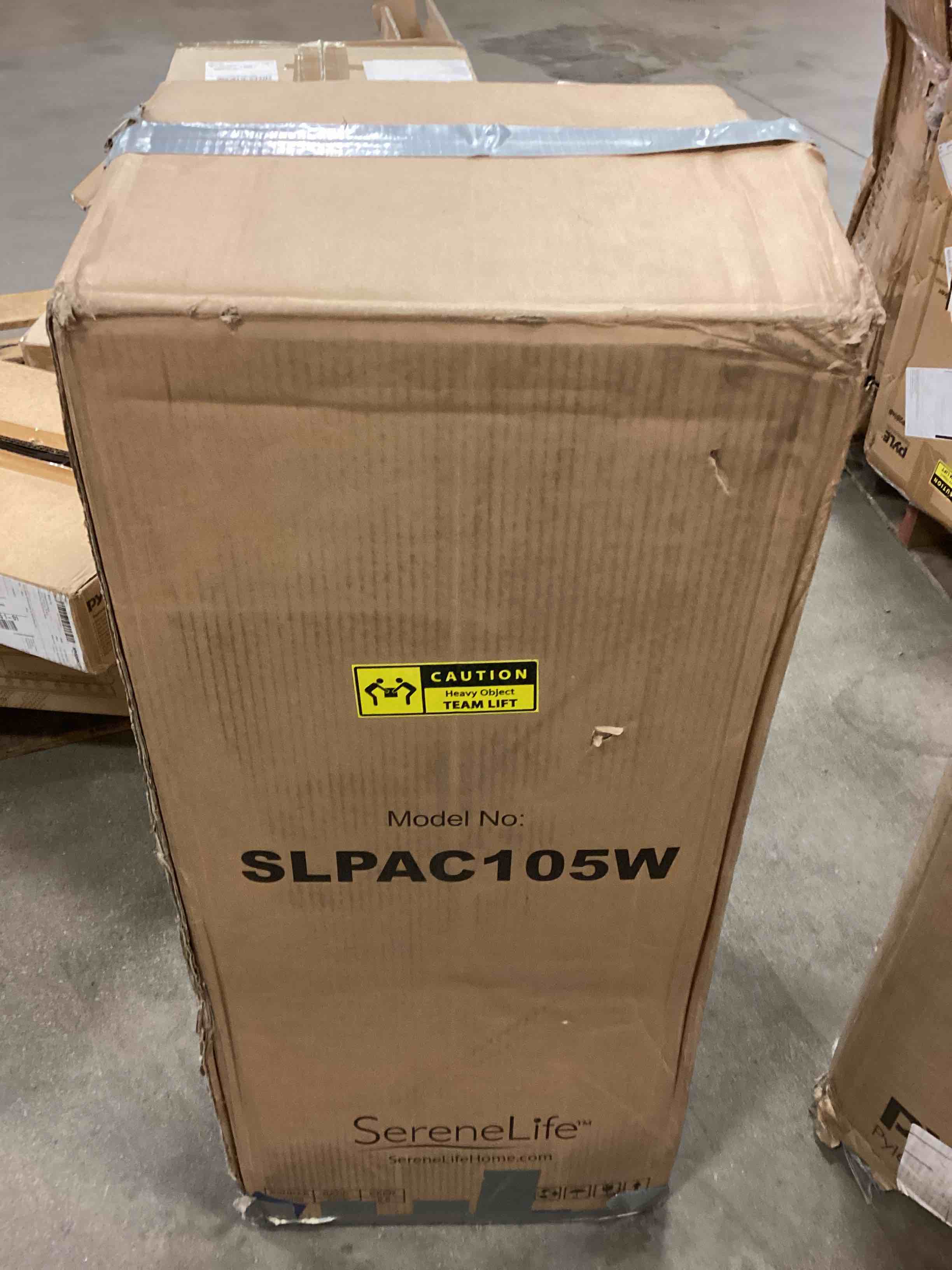 https://s3.amazonaws.com/lotting-images-prod/bidfta/RED5156852_1688993965793.jpeg