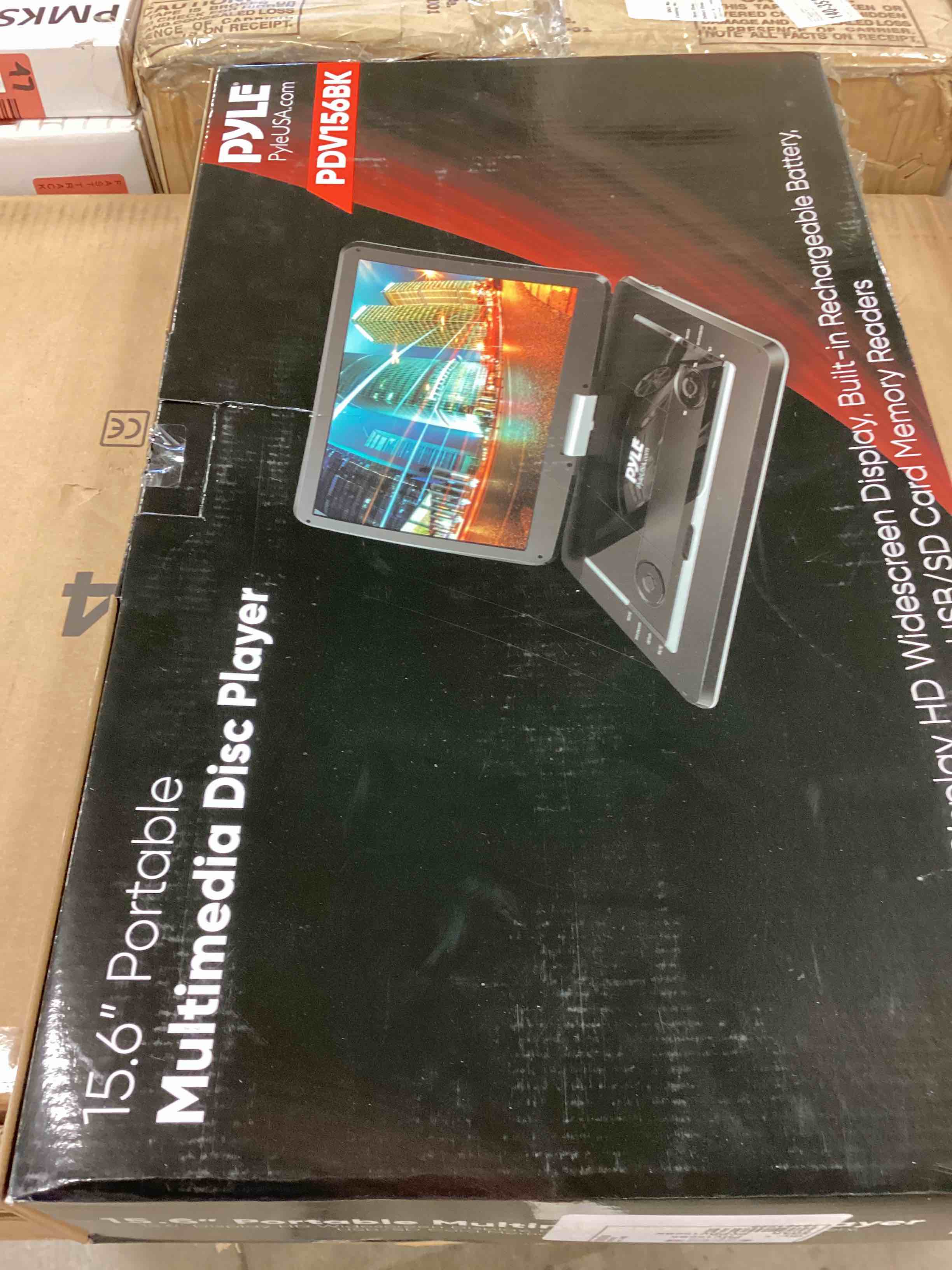 https://s3.amazonaws.com/lotting-images-prod/bidfta/RED5156917_1689004301679.jpeg