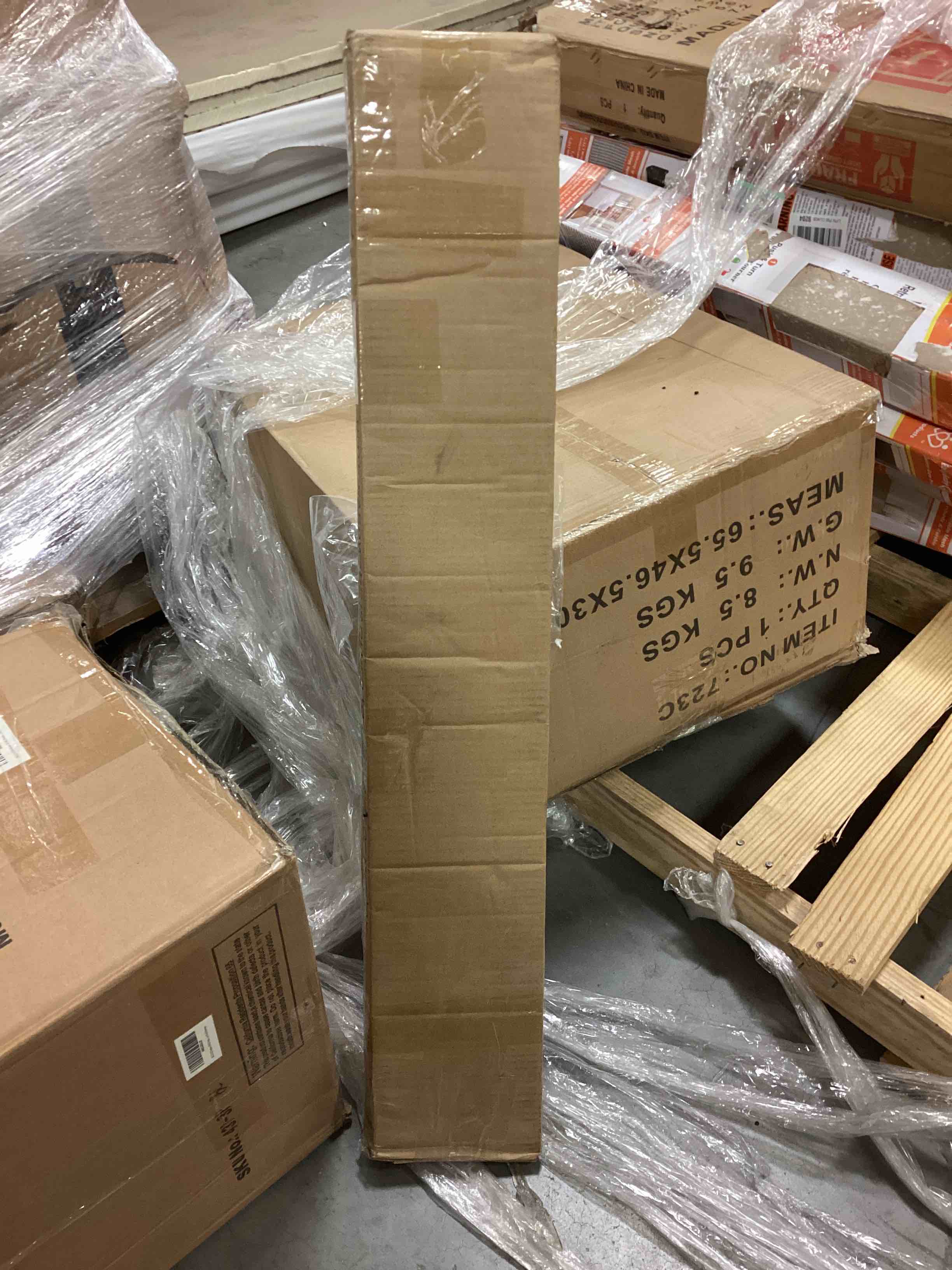 https://s3.amazonaws.com/lotting-images-prod/bidfta/RED5159832_1695672972547.jpeg