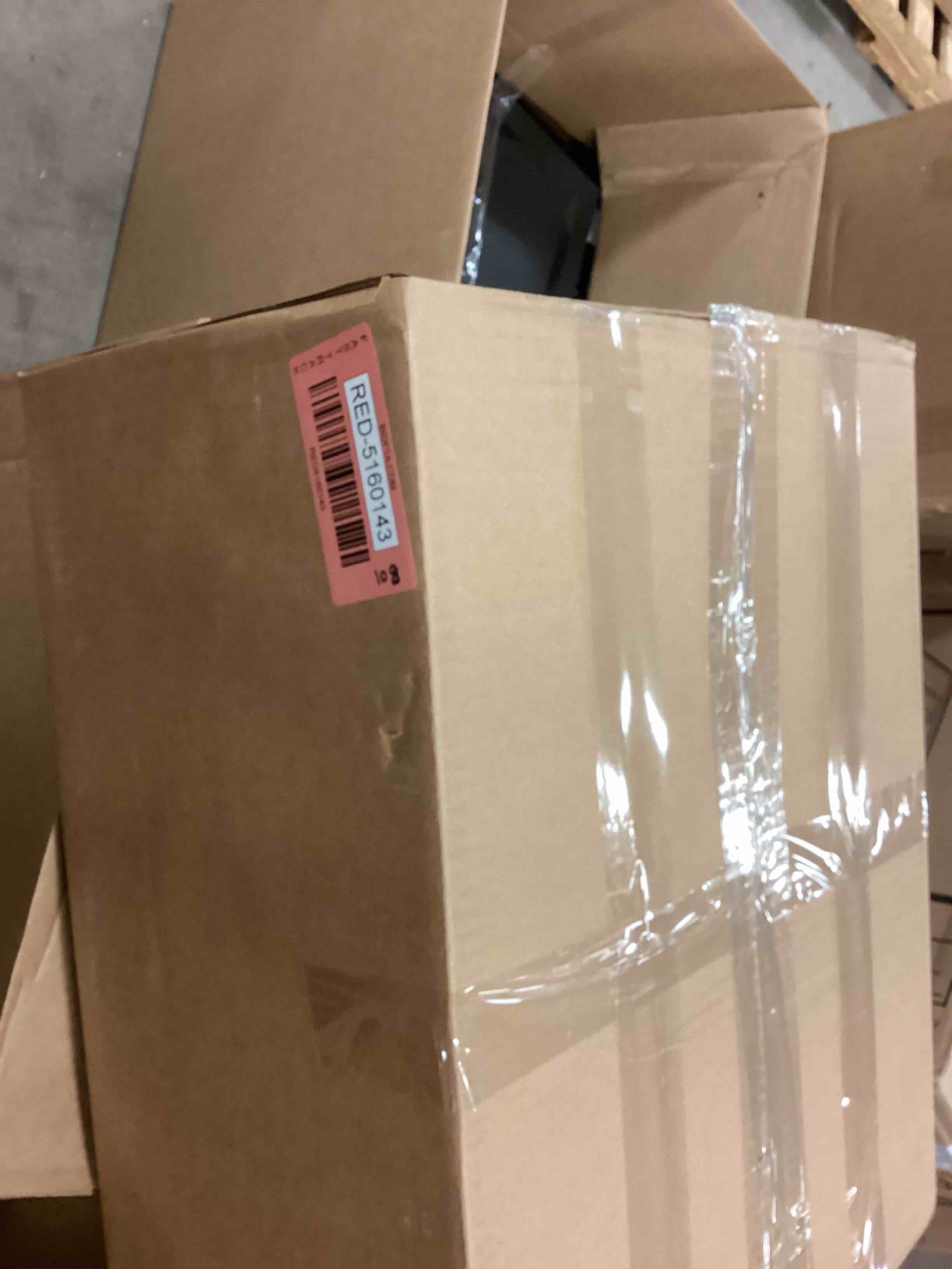 https://s3.amazonaws.com/lotting-images-prod/bidfta/RED5160143_1715362525524.jpeg