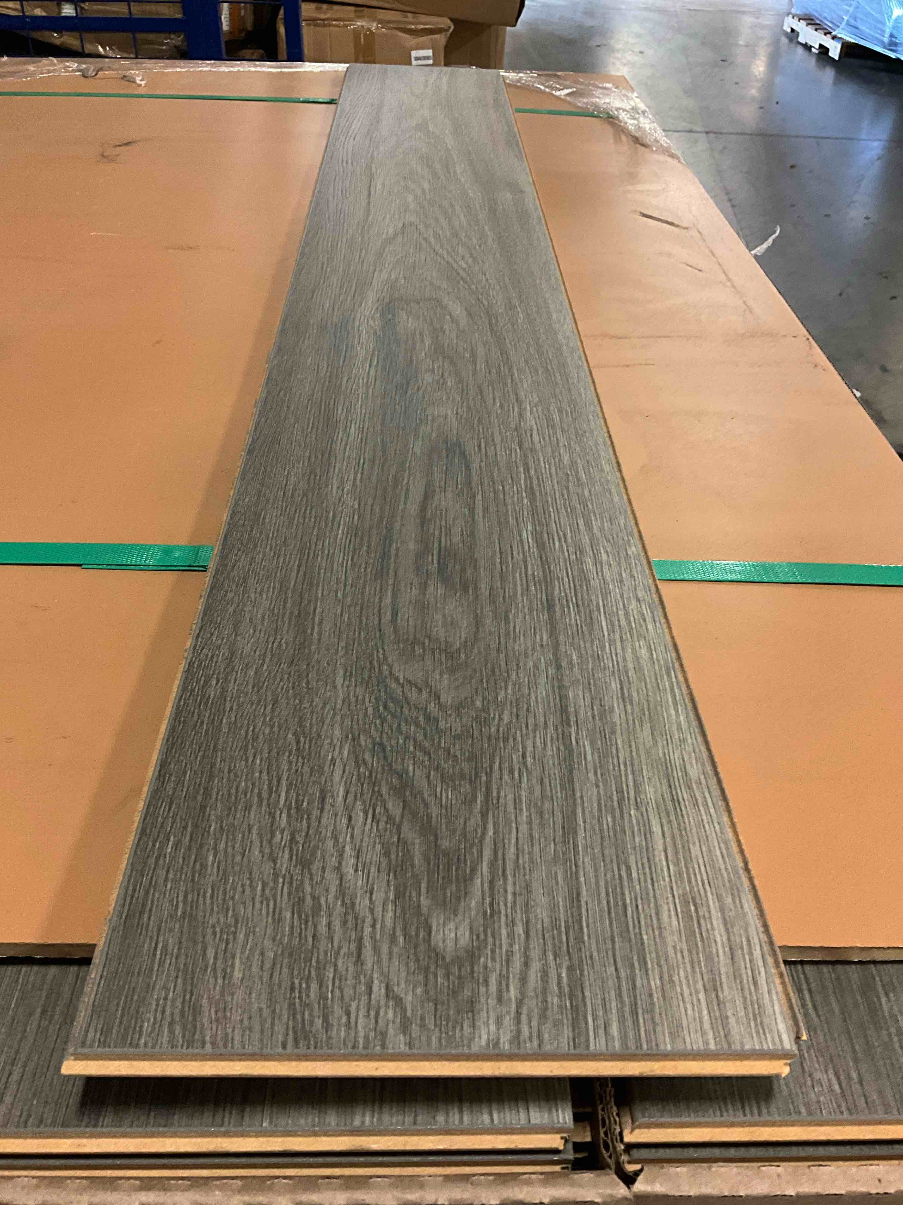 Beautiful Laminate Flooring, 10MM Thickness, 50.75 In L x 7.75 In W, 6 Pieces Per Box, 56 Boxes, 18.64 Sq Ft Per Box, Bid Per Sq Ft, 917 Total Sq Ft