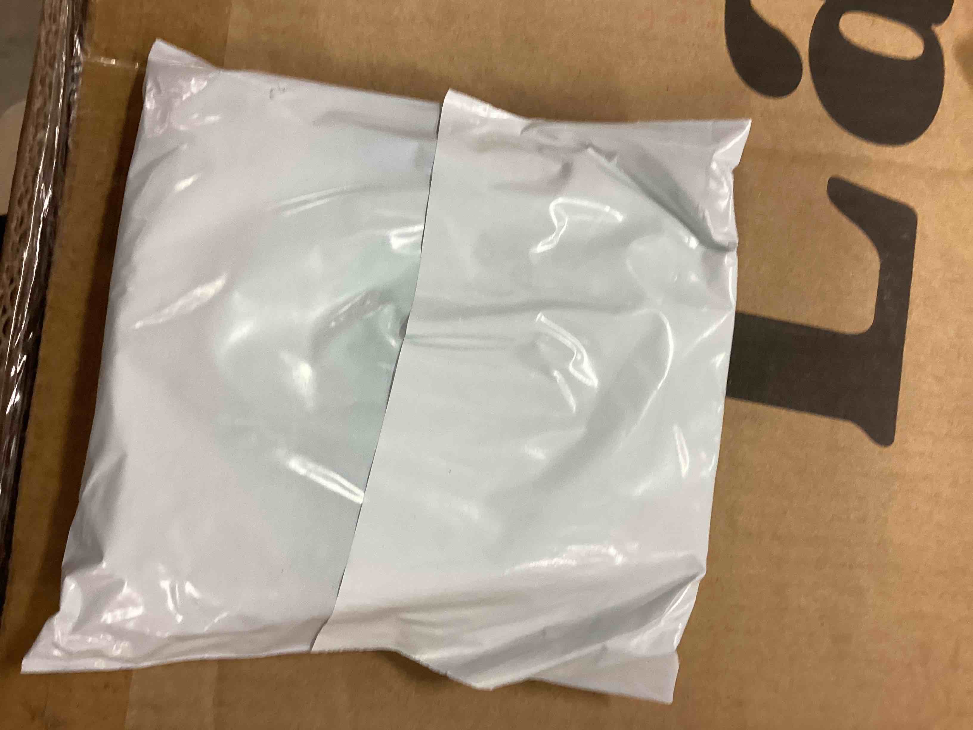 https://s3.amazonaws.com/lotting-images-prod/bidfta/RED5167623_1692042363917.jpeg