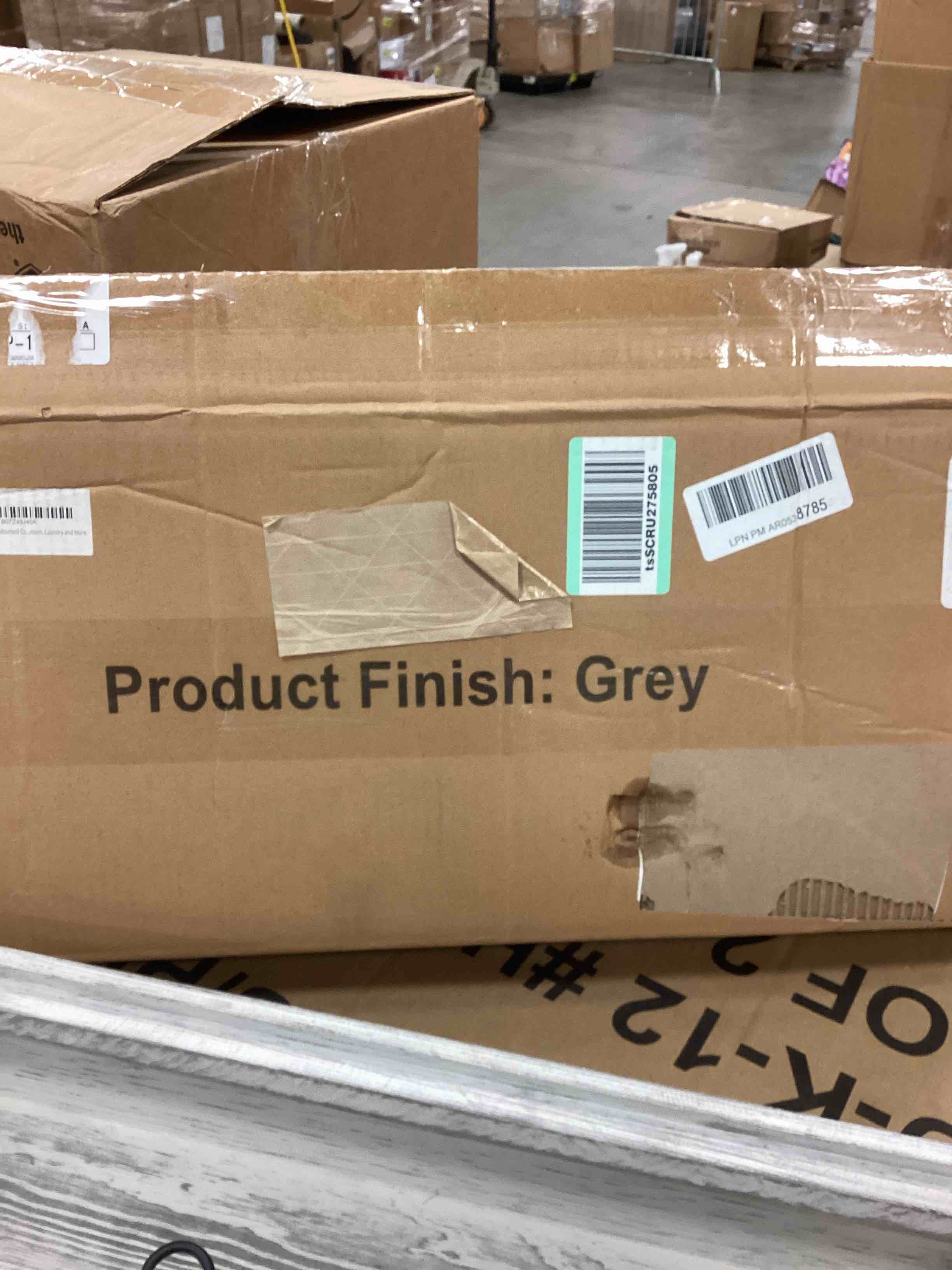 https://s3.amazonaws.com/lotting-images-prod/bidfta/RED5167629_1692043777734.jpeg