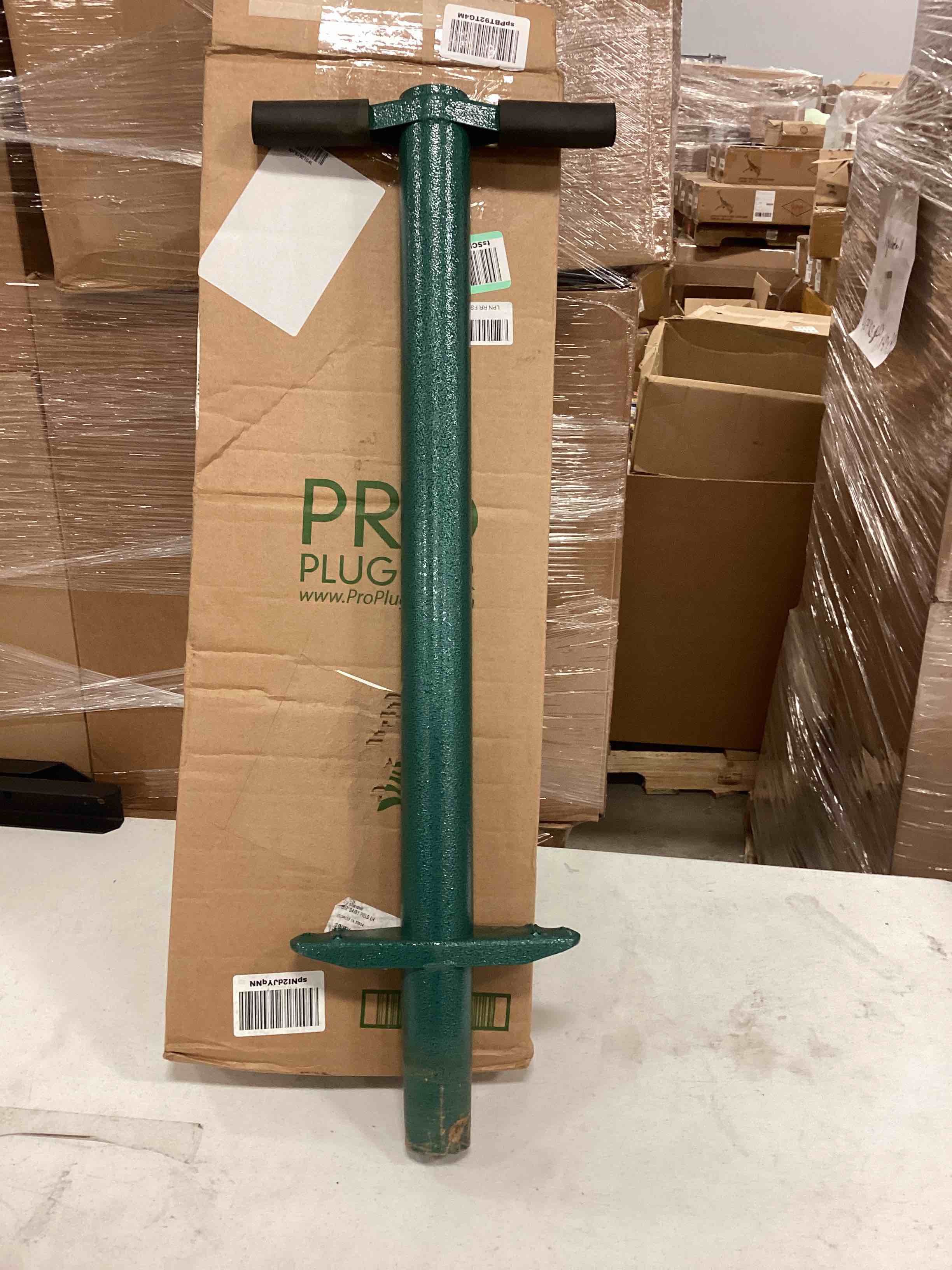 https://s3.amazonaws.com/lotting-images-prod/bidfta/RED5167723_1692647510583.jpeg
