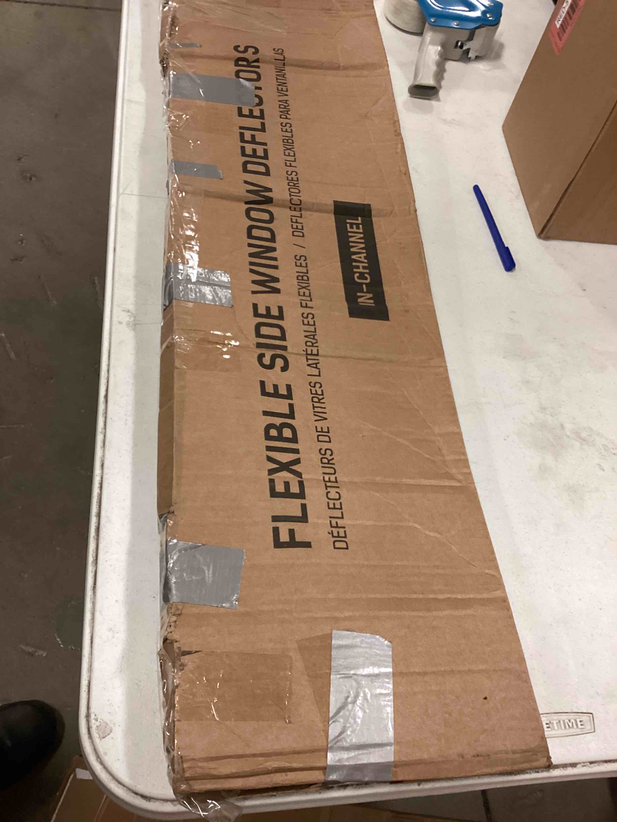 https://s3.amazonaws.com/lotting-images-prod/bidfta/RED5167729_1692649036483.jpeg