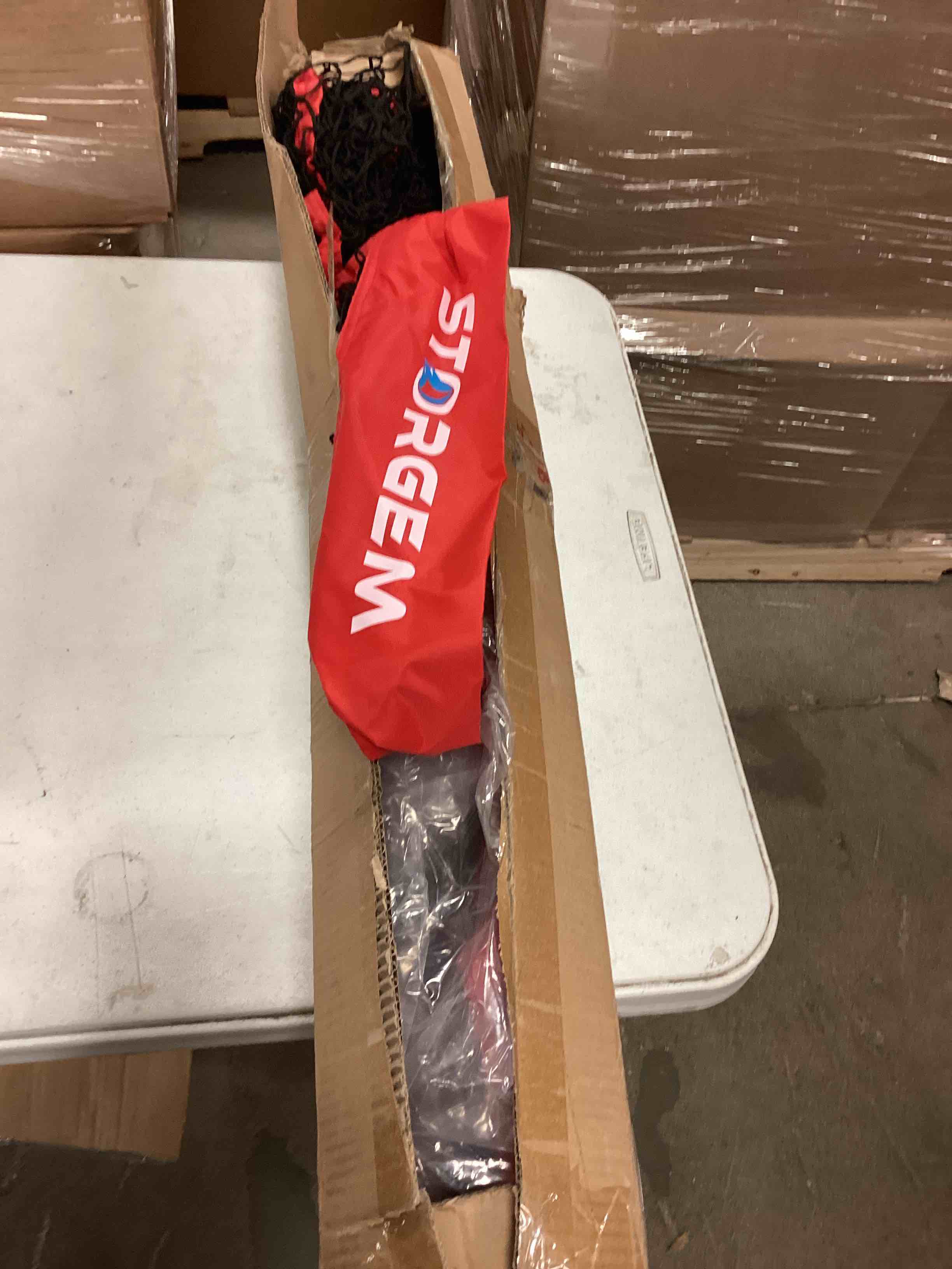 https://s3.amazonaws.com/lotting-images-prod/bidfta/RED5167738_1692709768615.jpeg
