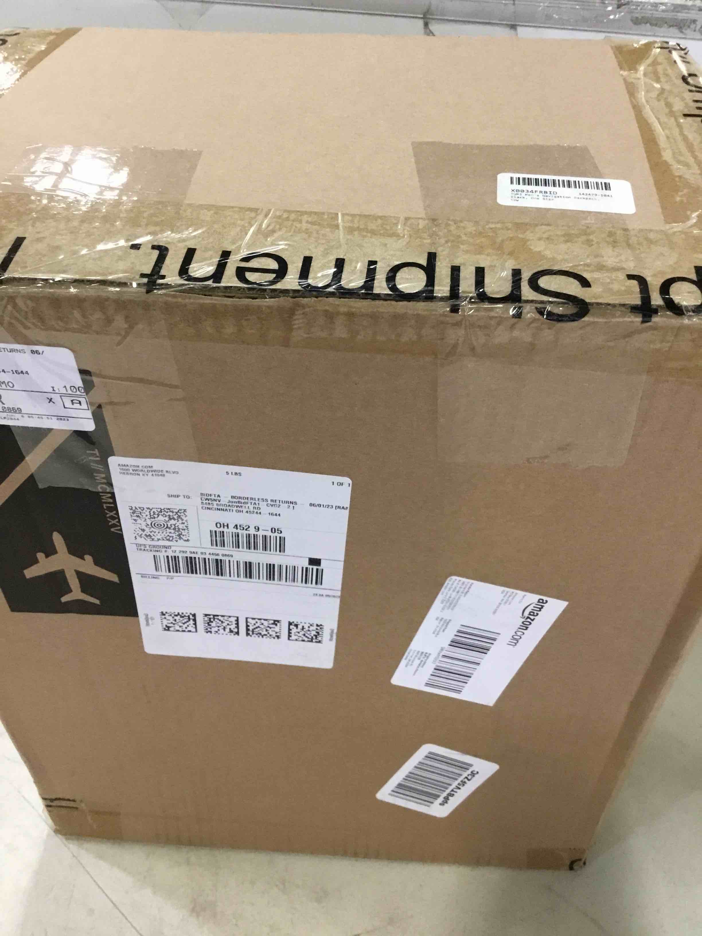 https://s3.amazonaws.com/lotting-images-prod/bidfta/RED5168009_1686234049584.jpeg