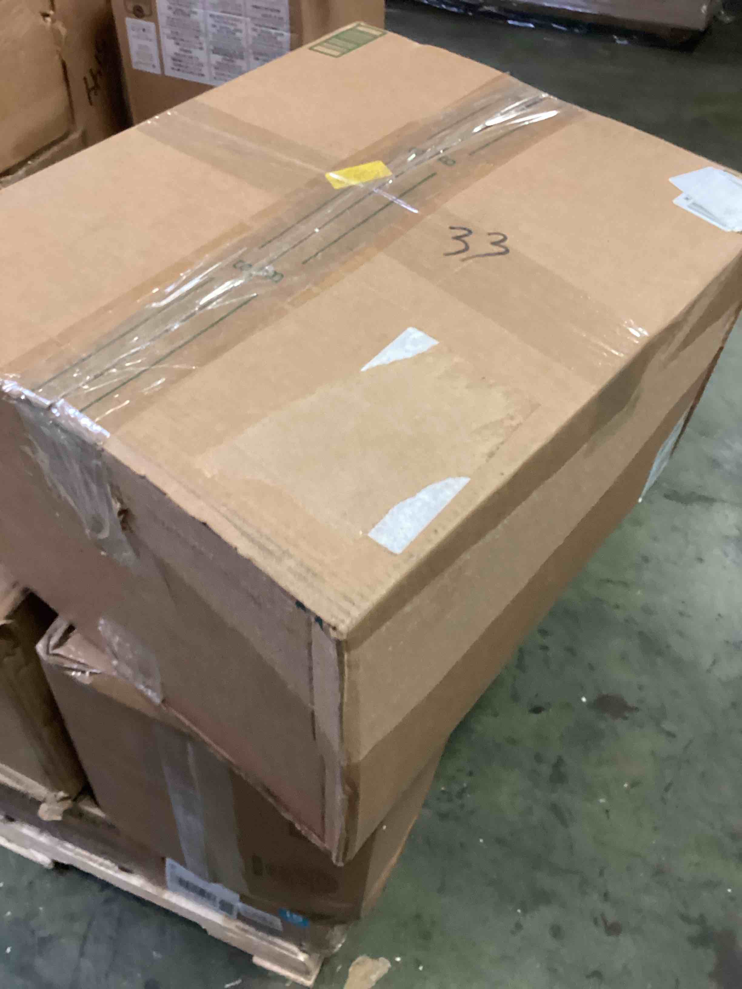 https://s3.amazonaws.com/lotting-images-prod/bidfta/RED5174241_1687187150064.jpeg