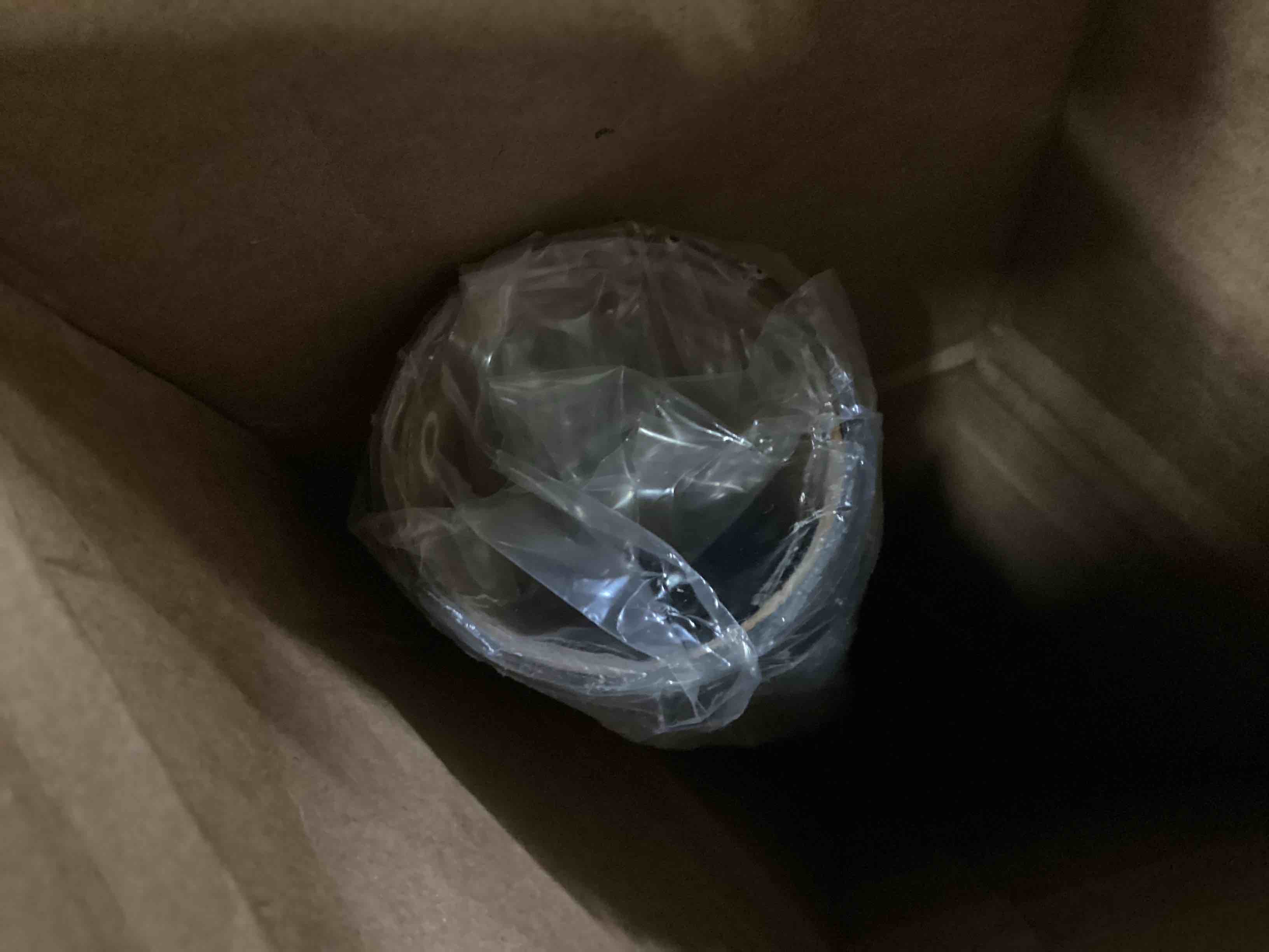 https://s3.amazonaws.com/lotting-images-prod/bidfta/RED5192550_1709143816450.jpeg
