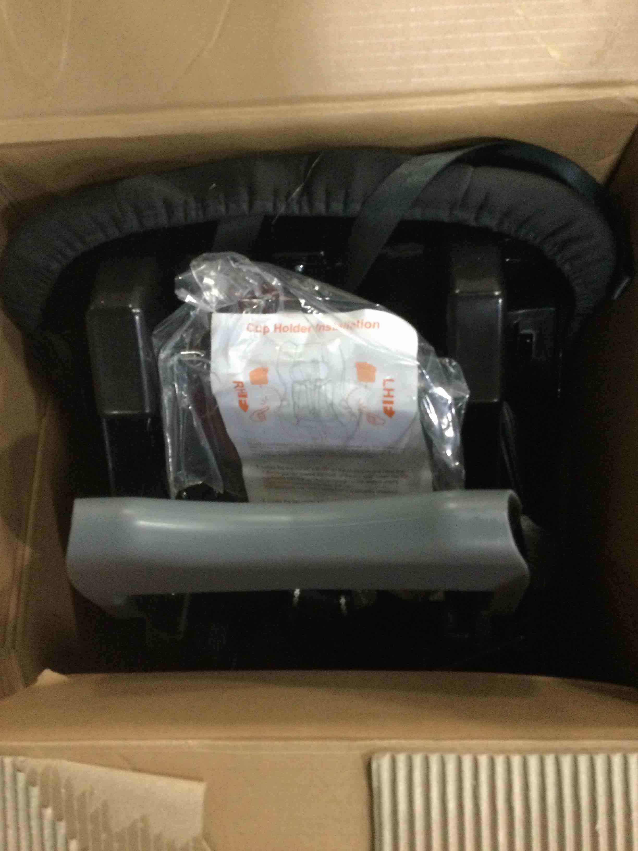 https://s3.amazonaws.com/lotting-images-prod/bidfta/RED5192924_1710270391464.jpeg