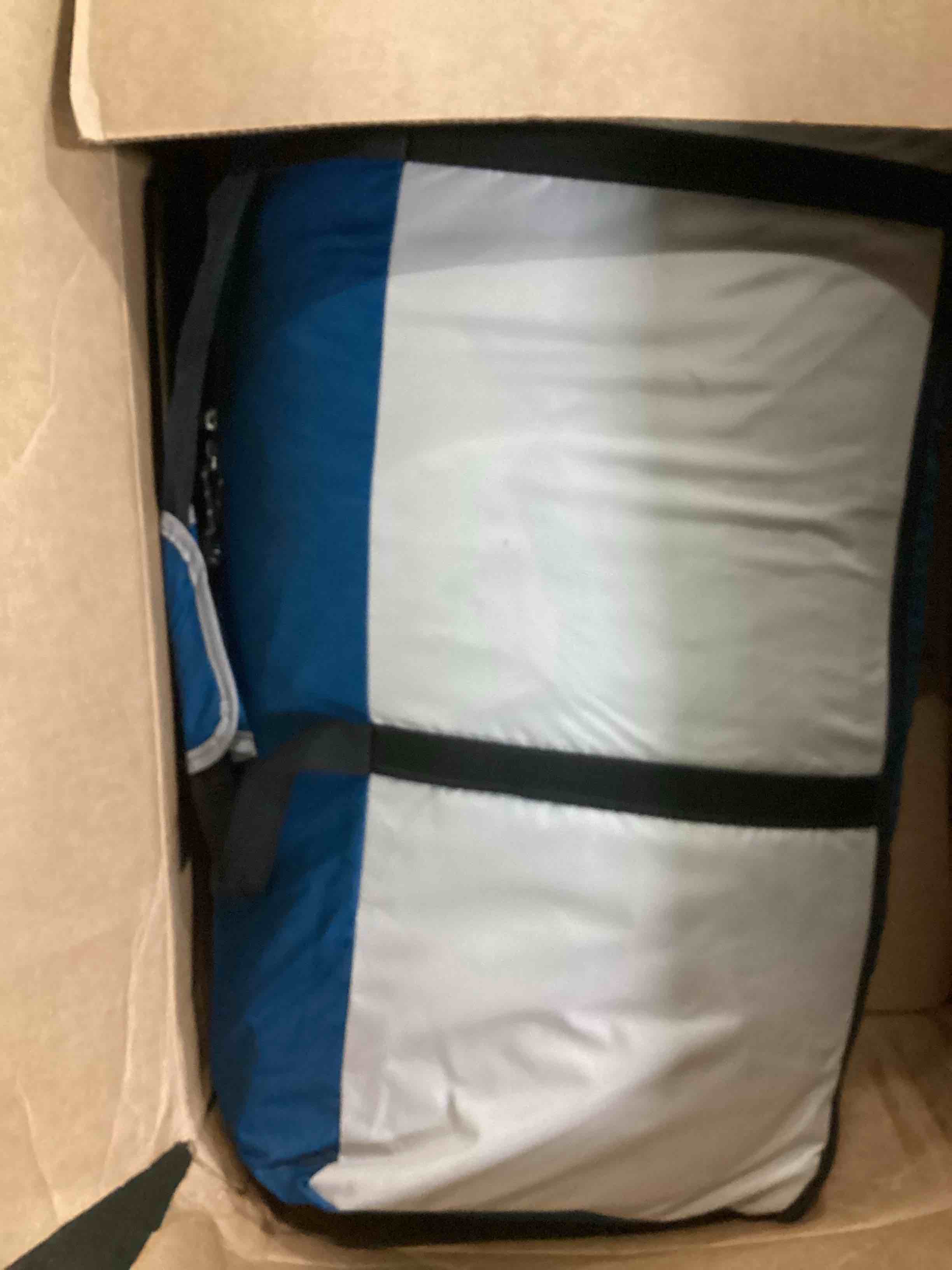 https://s3.amazonaws.com/lotting-images-prod/bidfta/RED5193152_1710522007051.jpeg