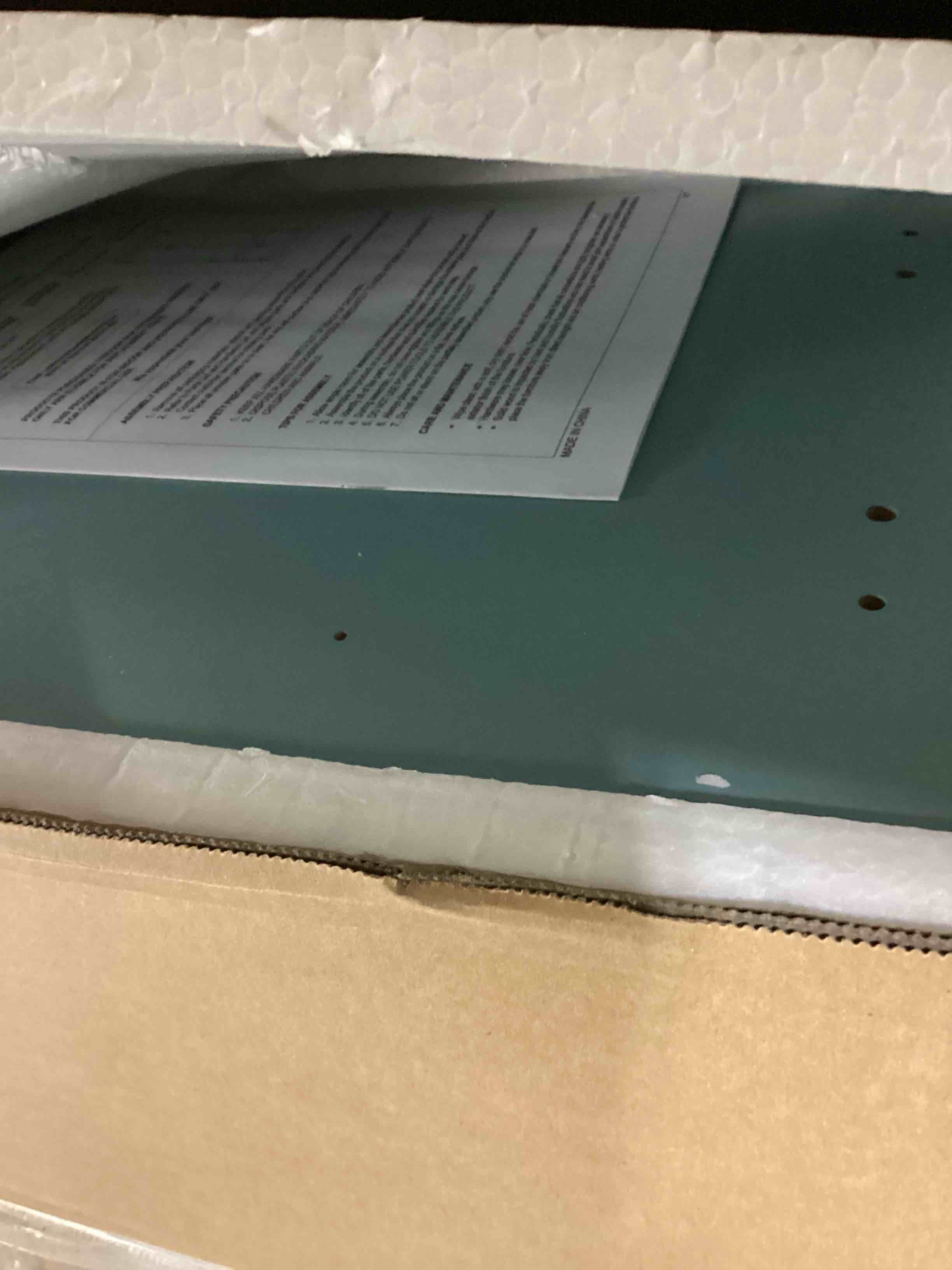 https://s3.amazonaws.com/lotting-images-prod/bidfta/RED5193352_1710854226376.jpeg