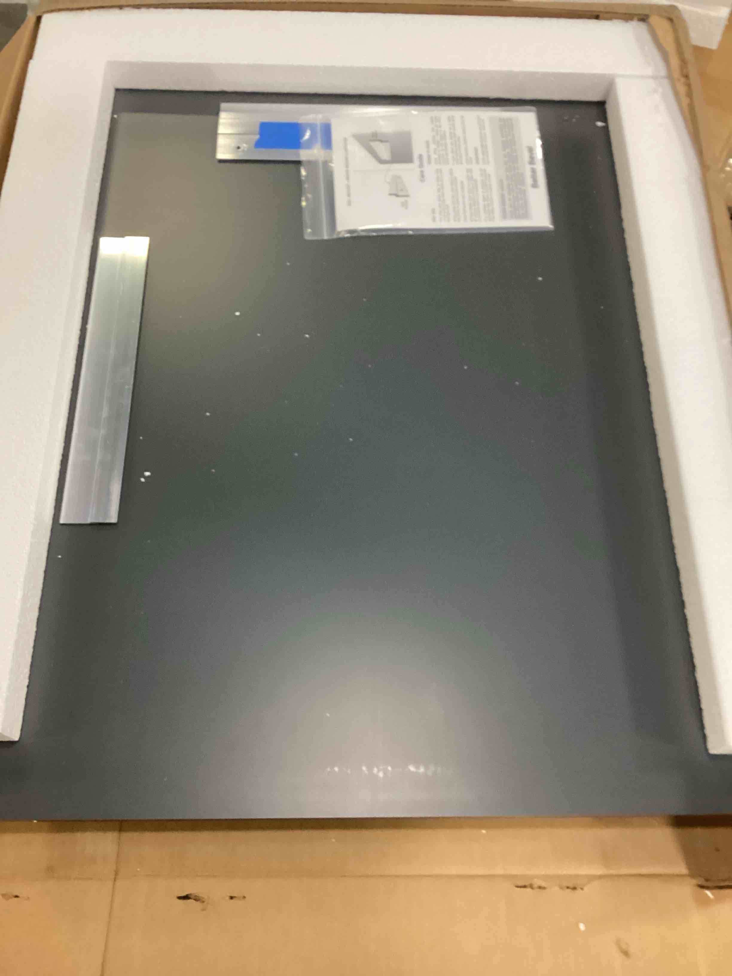 https://s3.amazonaws.com/lotting-images-prod/bidfta/RED5193612_1706553127921.jpeg