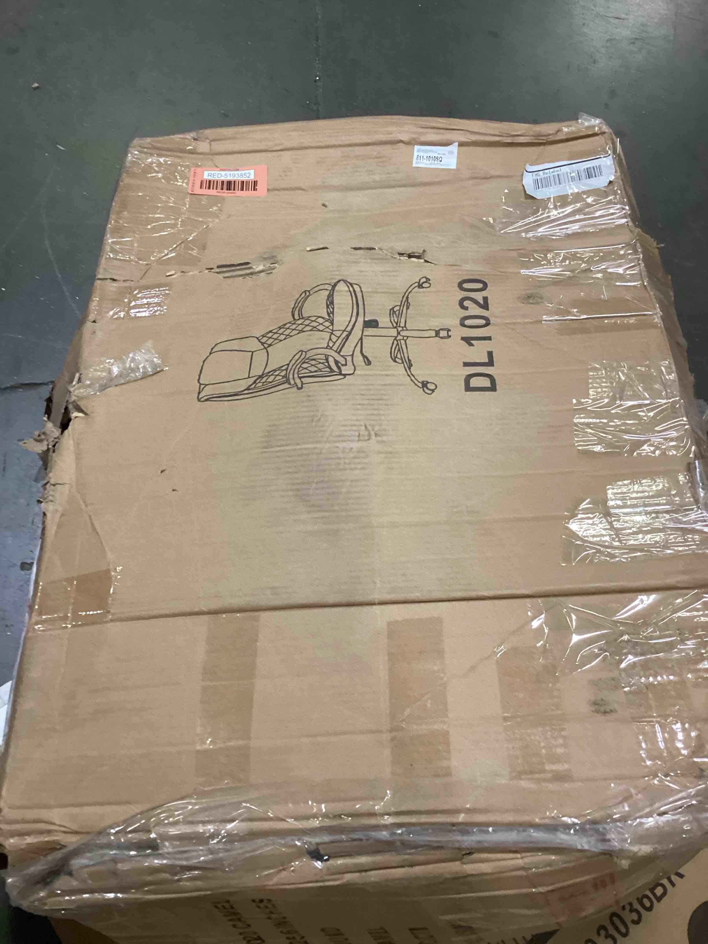https://s3.amazonaws.com/lotting-images-prod/bidfta/RED5193852_1707229426655.jpeg