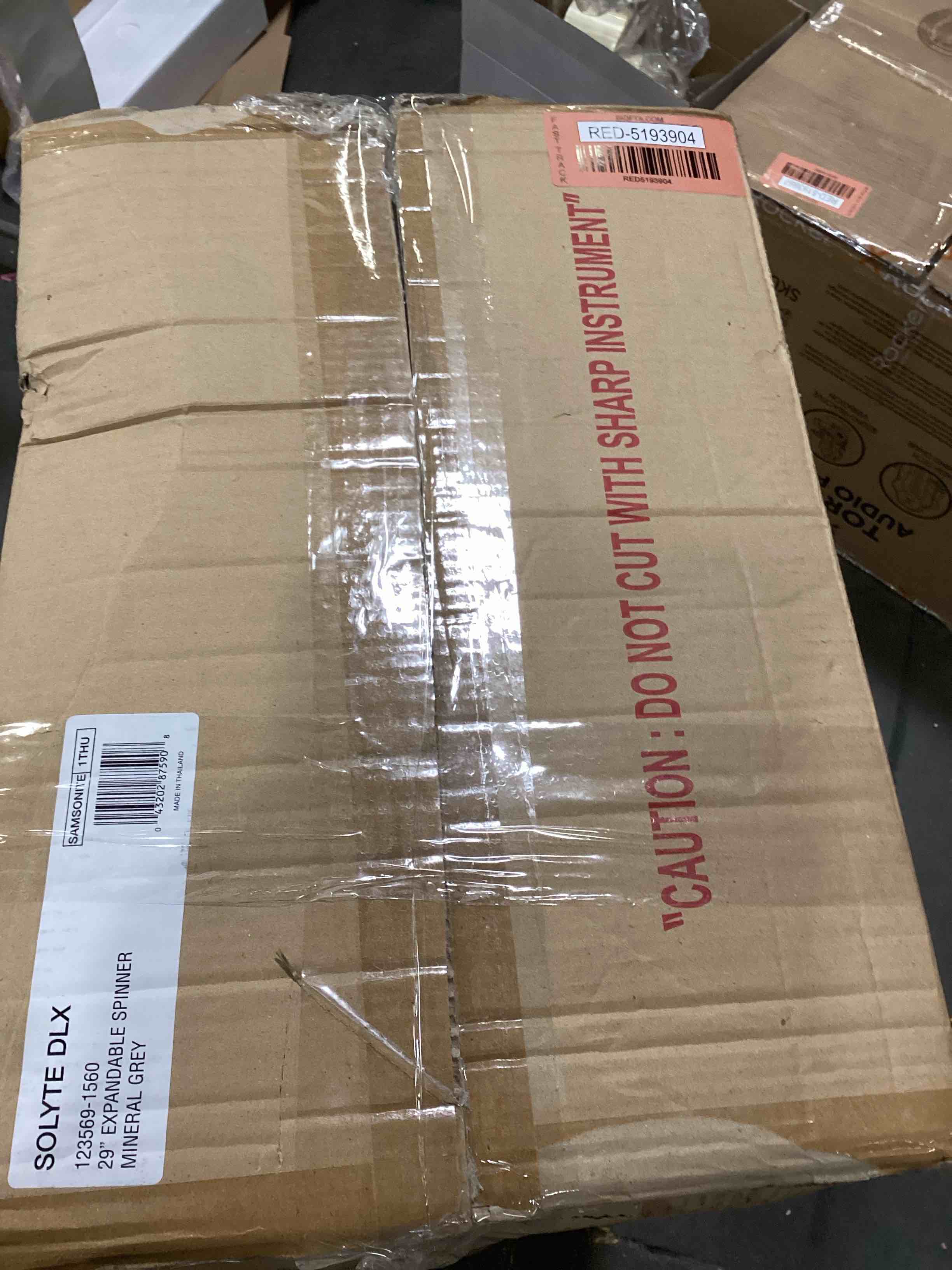 https://s3.amazonaws.com/lotting-images-prod/bidfta/RED5193904_1707310124507.jpeg