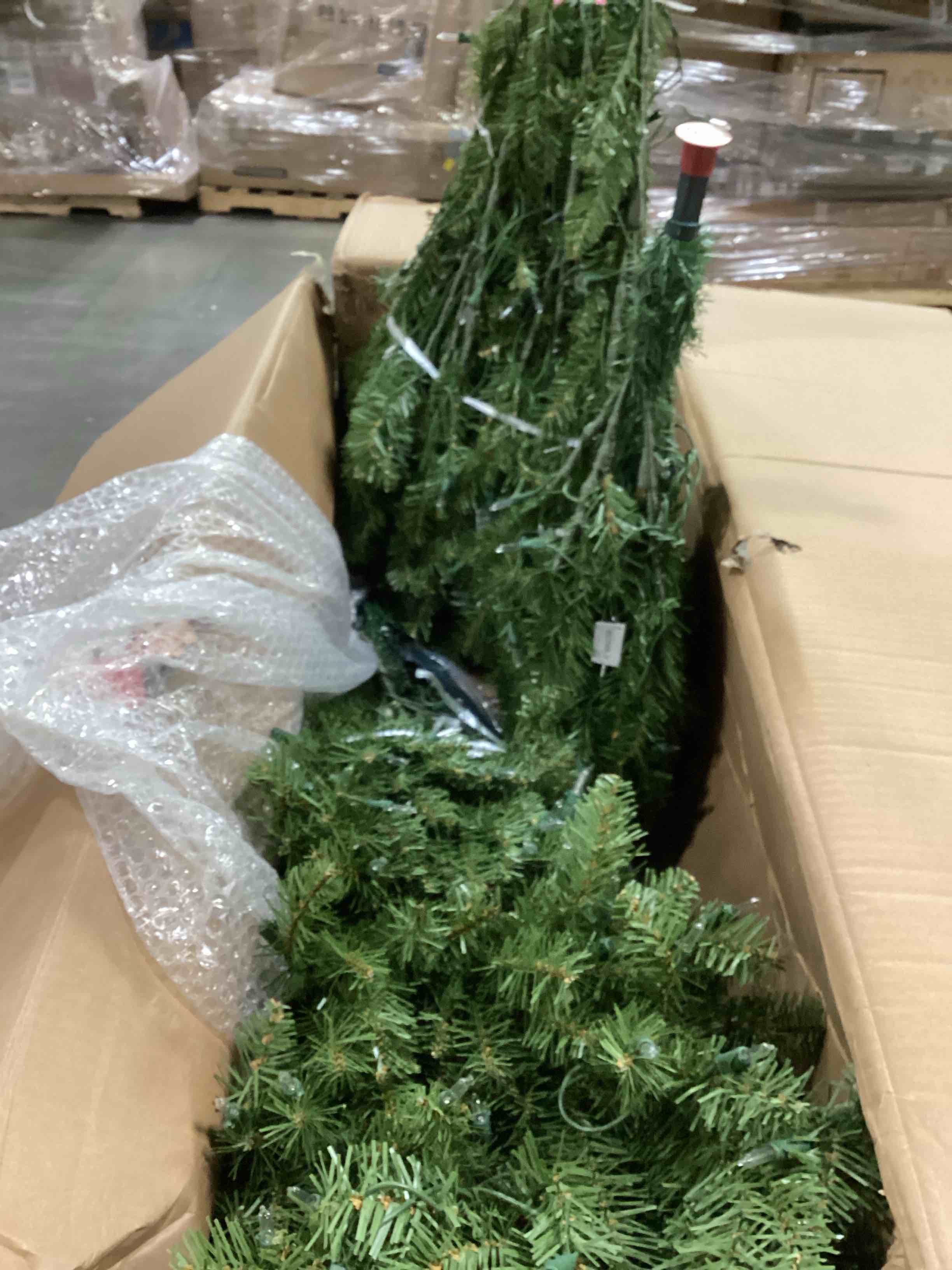 https://s3.amazonaws.com/lotting-images-prod/bidfta/RED5193917_1707315197857.jpeg