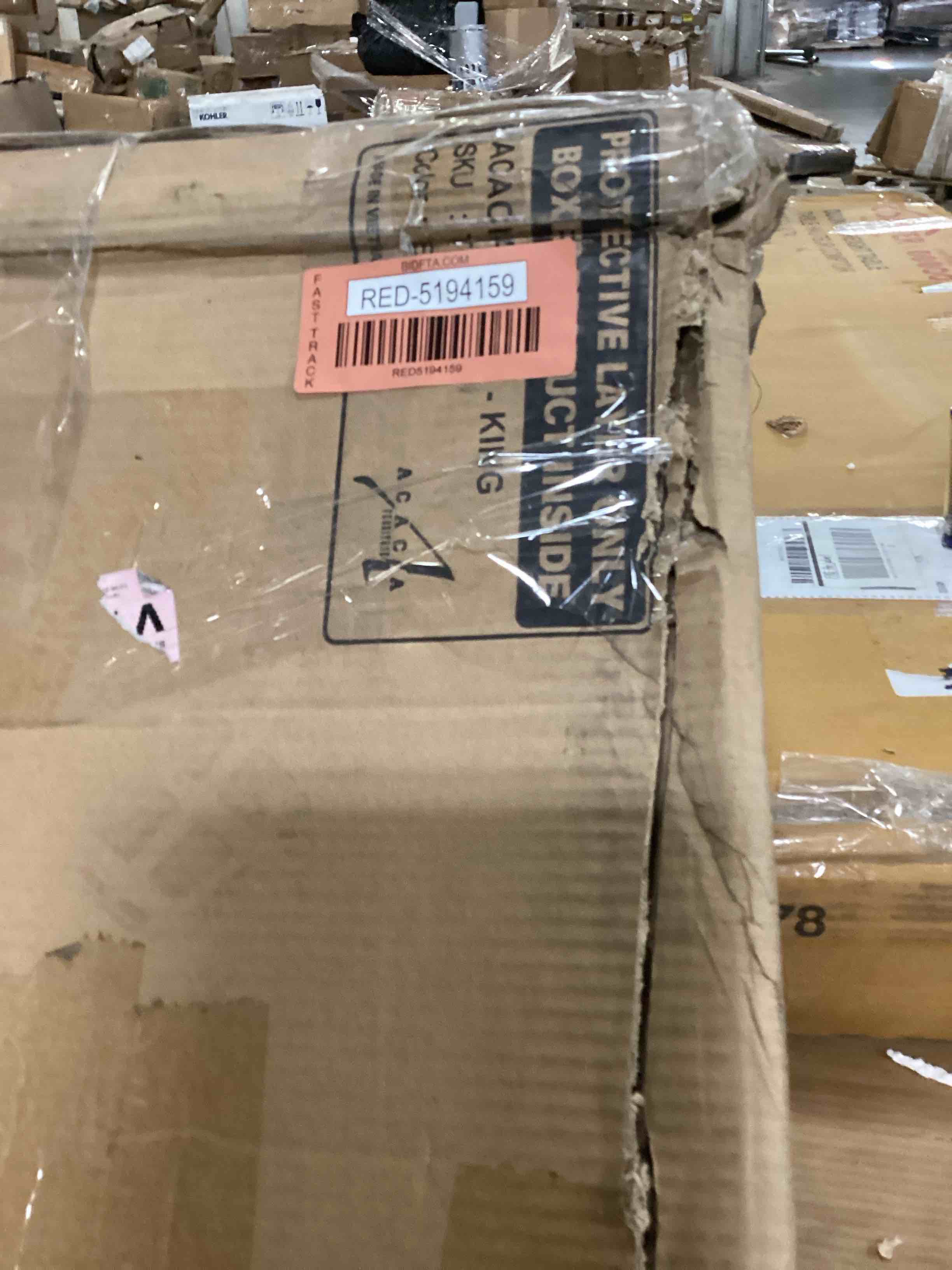 https://s3.amazonaws.com/lotting-images-prod/bidfta/RED5194159_1707927017620.jpeg