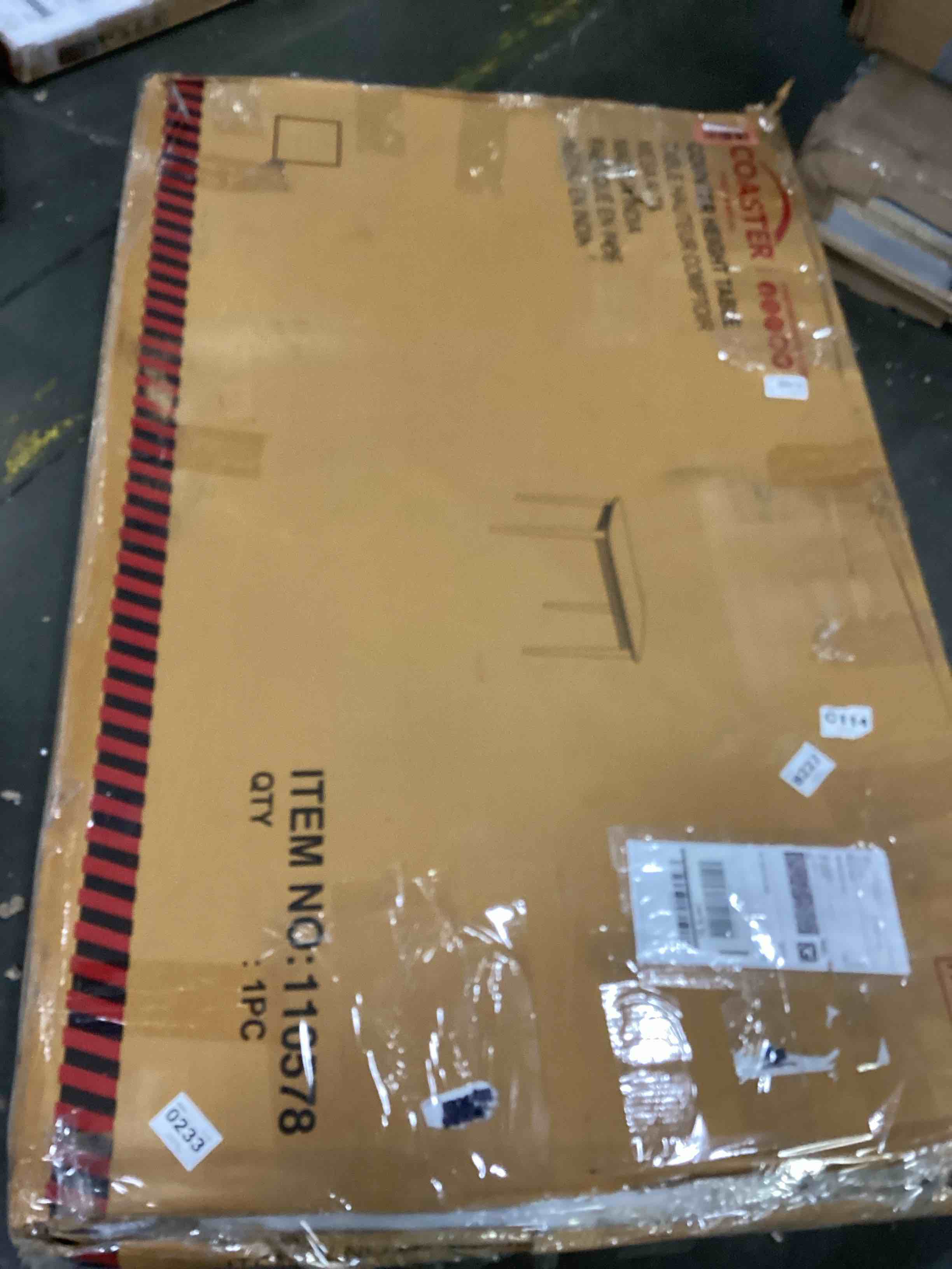 https://s3.amazonaws.com/lotting-images-prod/bidfta/RED5194160_1707927750396.jpeg