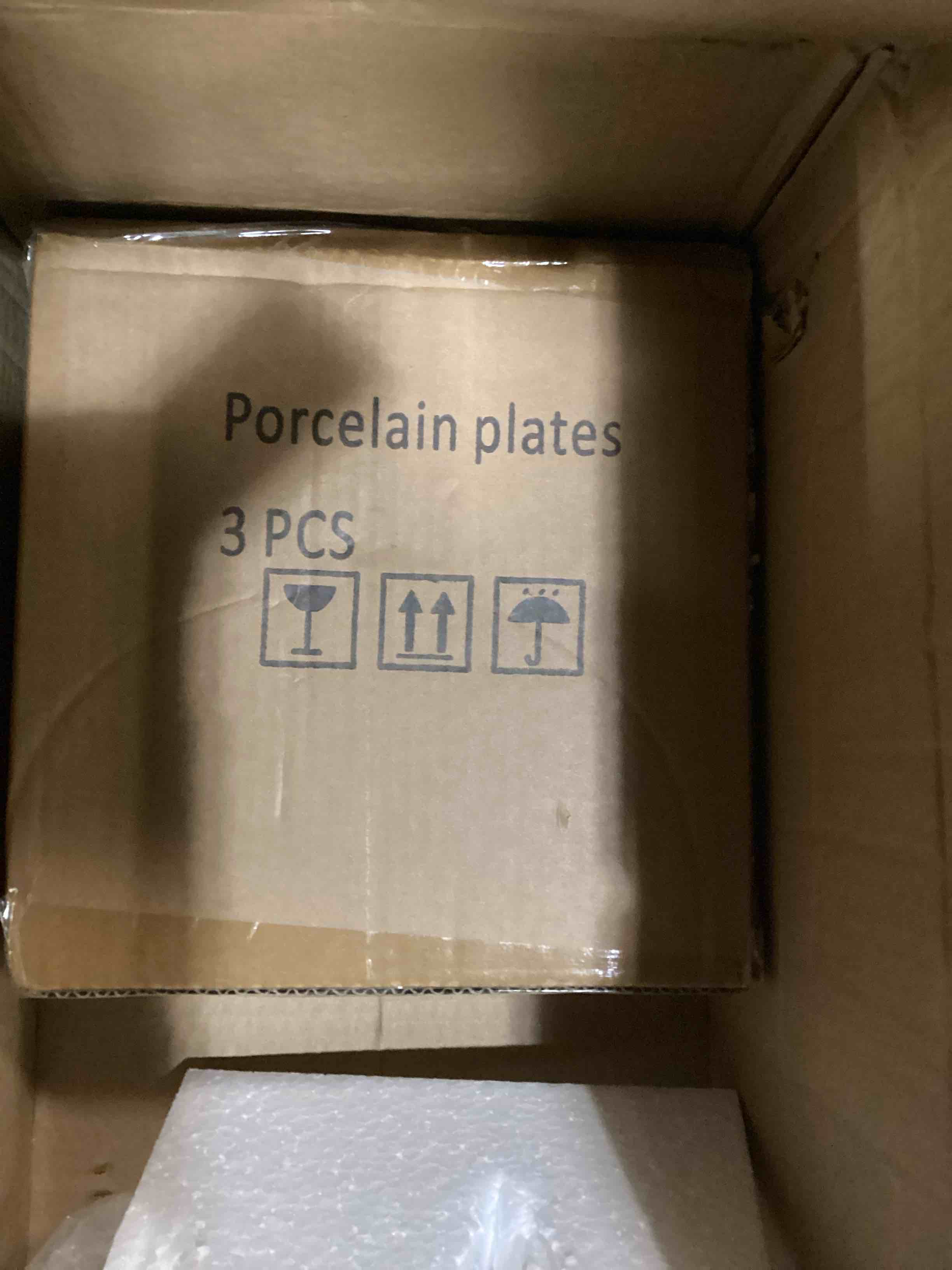 https://s3.amazonaws.com/lotting-images-prod/bidfta/RED5194255_1708020182040.jpeg