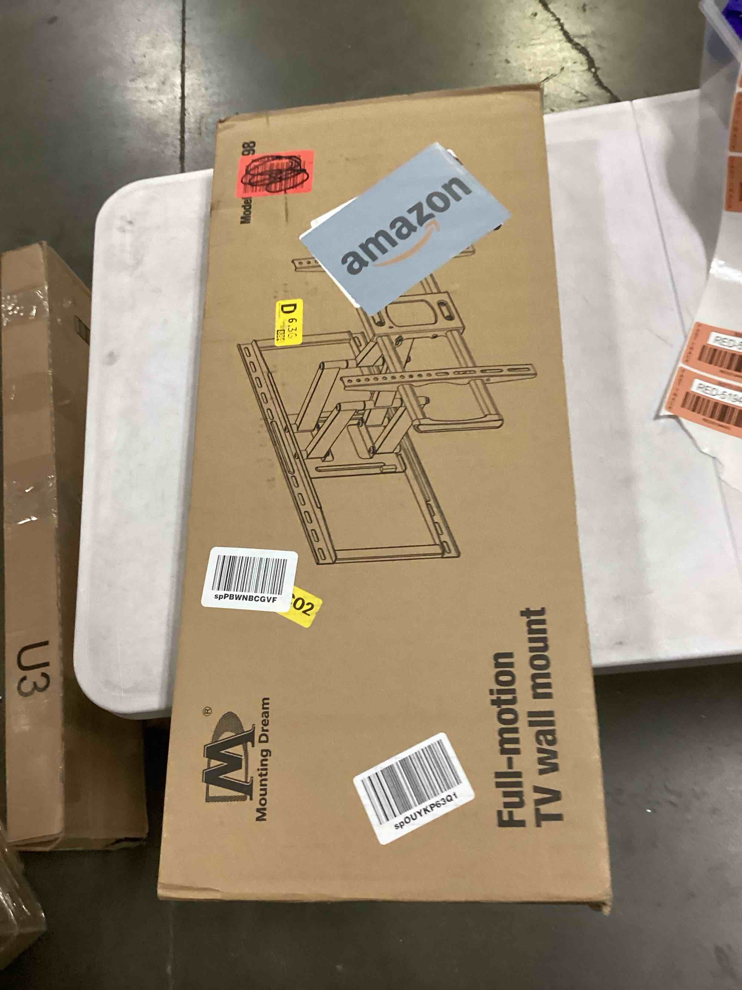 https://s3.amazonaws.com/lotting-images-prod/bidfta/RED5194401_1709037742146.jpeg