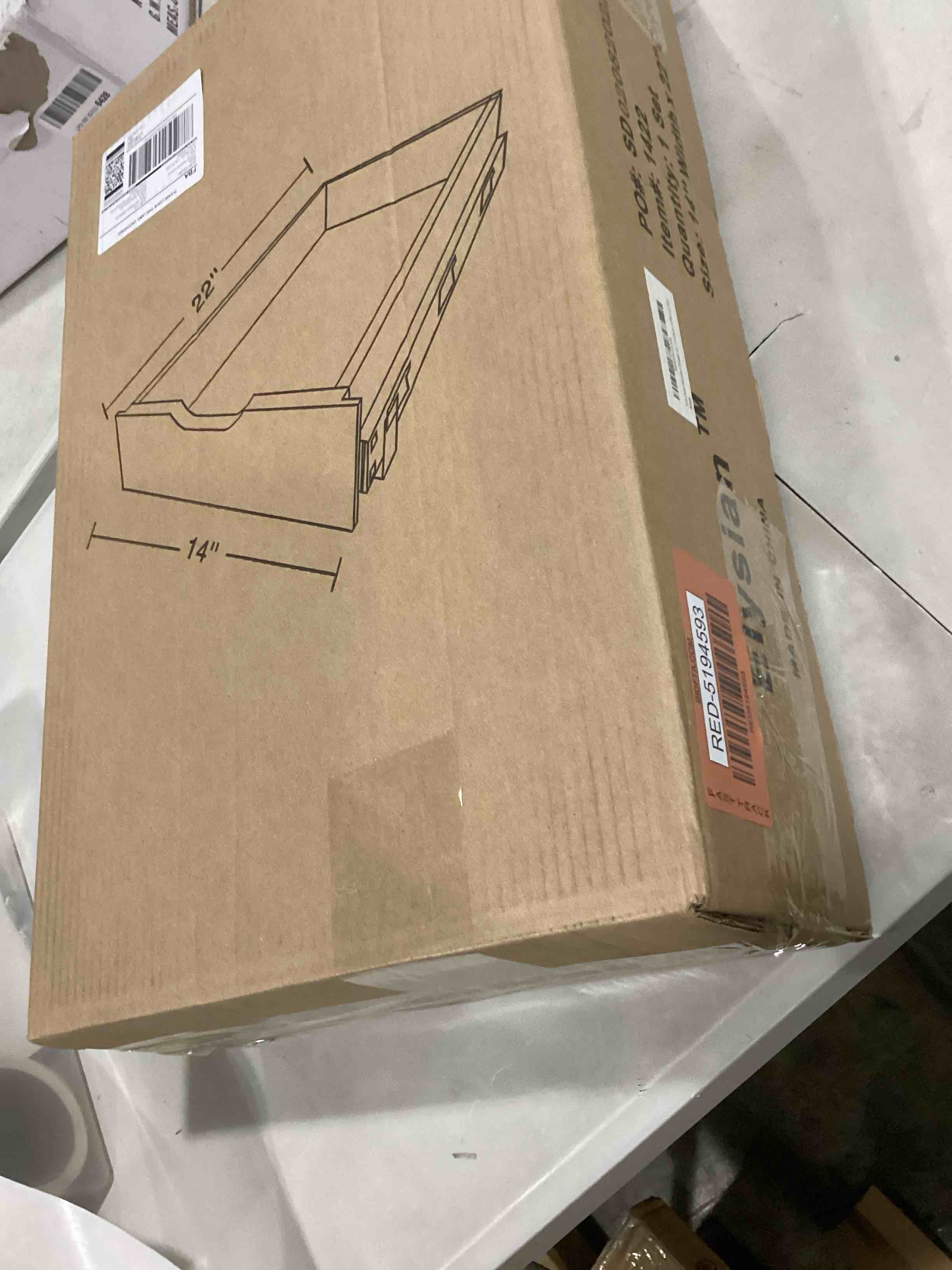 https://s3.amazonaws.com/lotting-images-prod/bidfta/RED5194593_1709641165839.jpeg