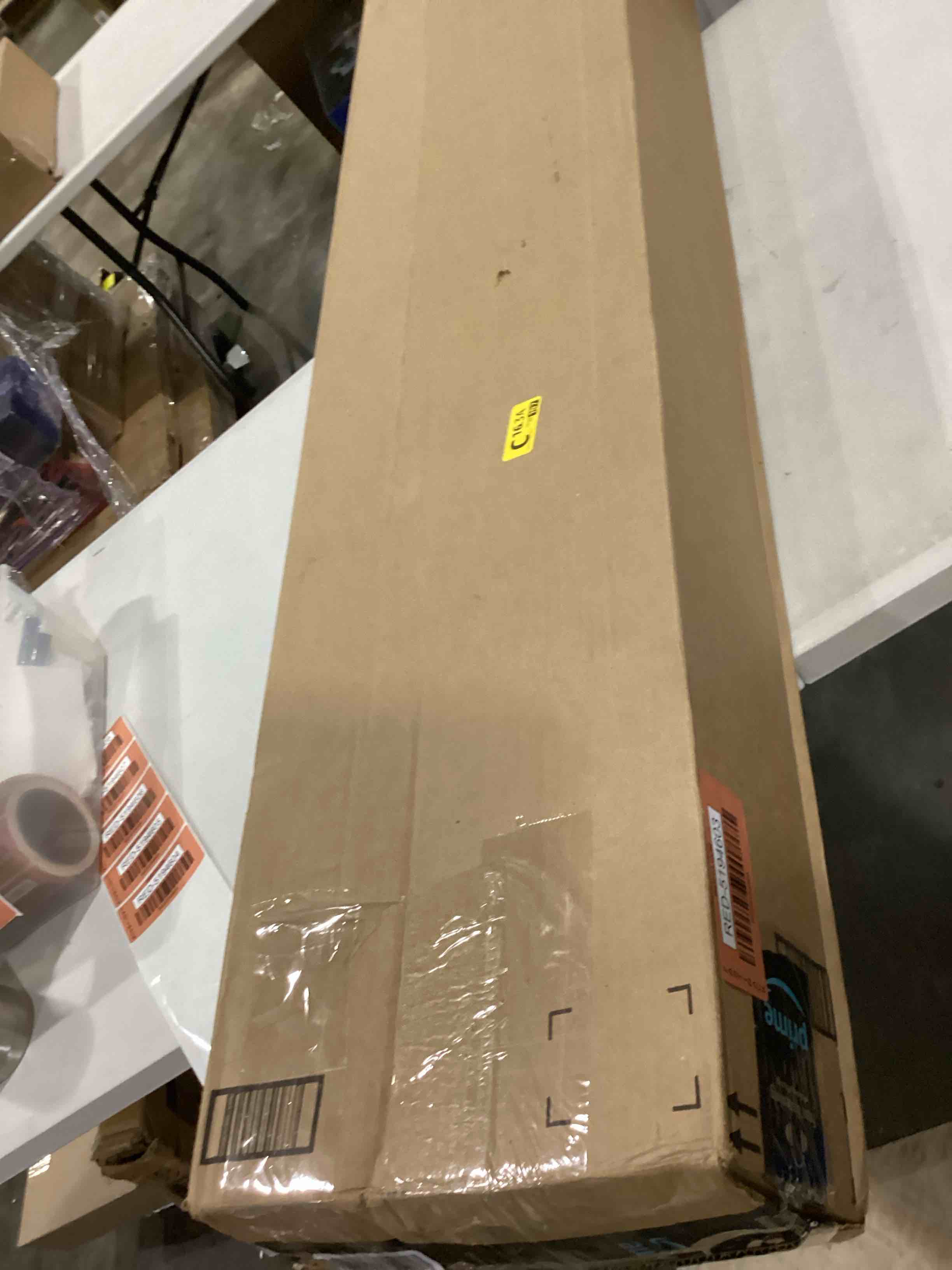 https://s3.amazonaws.com/lotting-images-prod/bidfta/RED5194603_1709643566954.jpeg