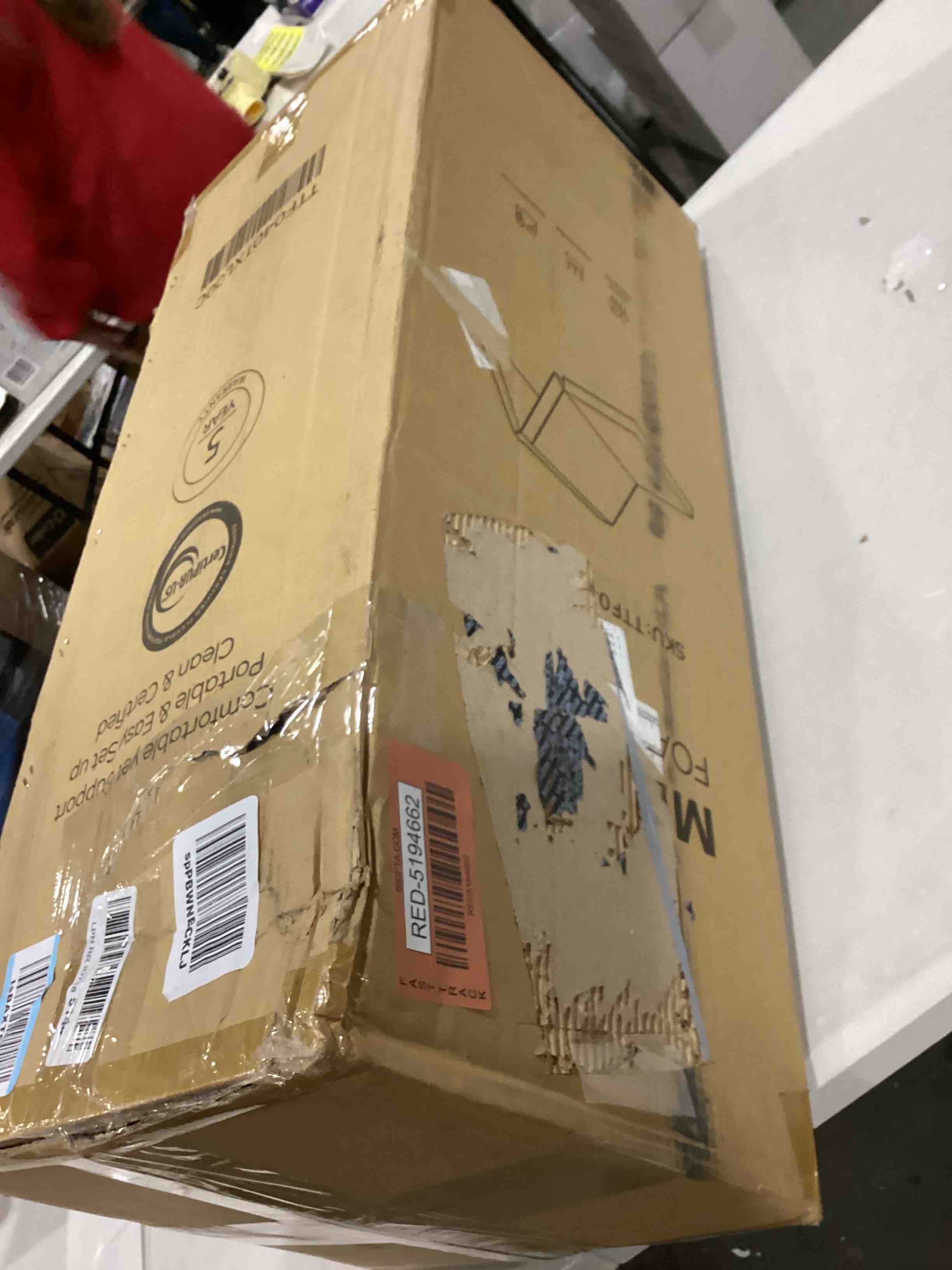 https://s3.amazonaws.com/lotting-images-prod/bidfta/RED5194662_1709662072392.jpeg