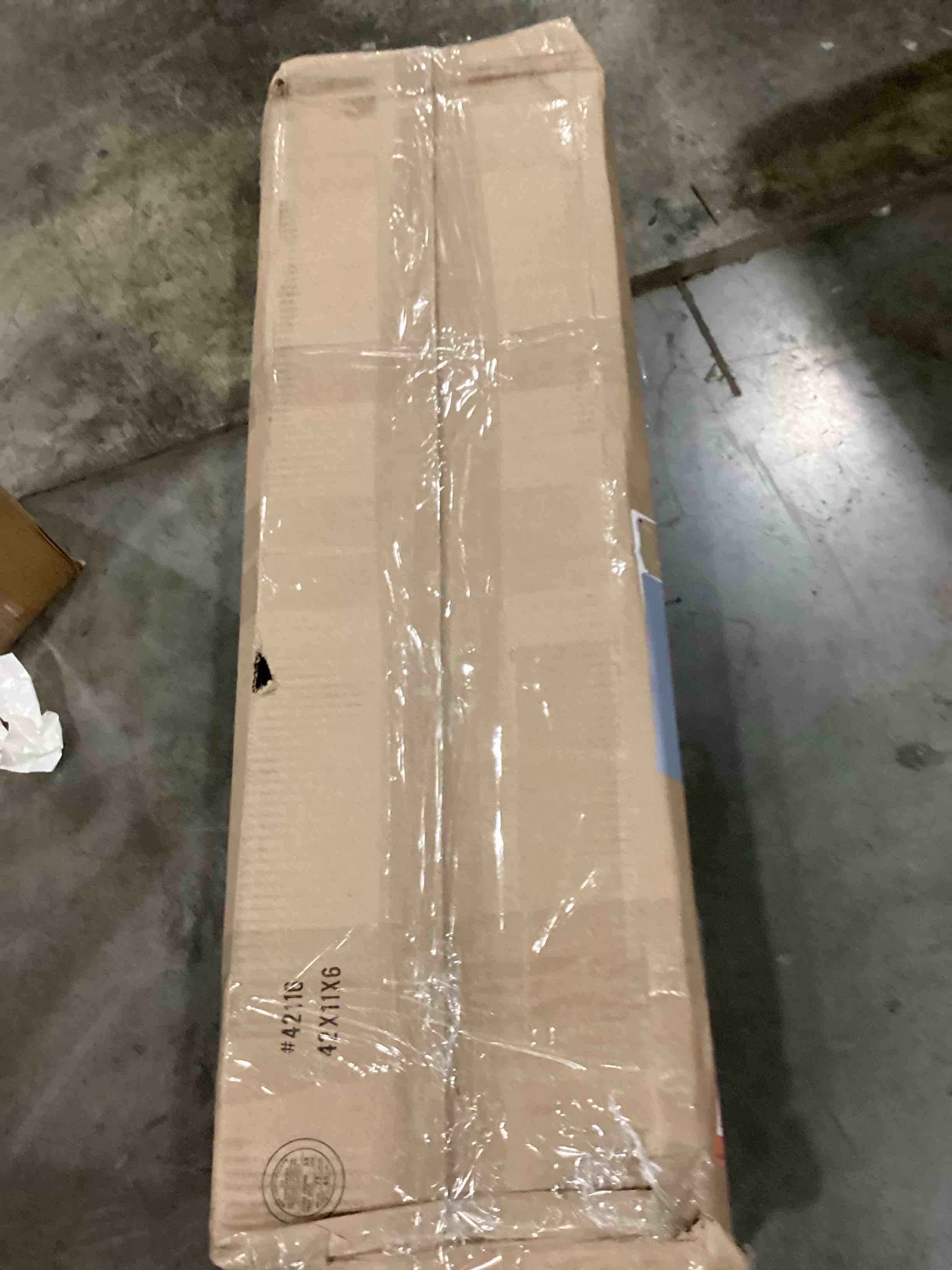 https://s3.amazonaws.com/lotting-images-prod/bidfta/RED5194724_1709735352192.jpeg