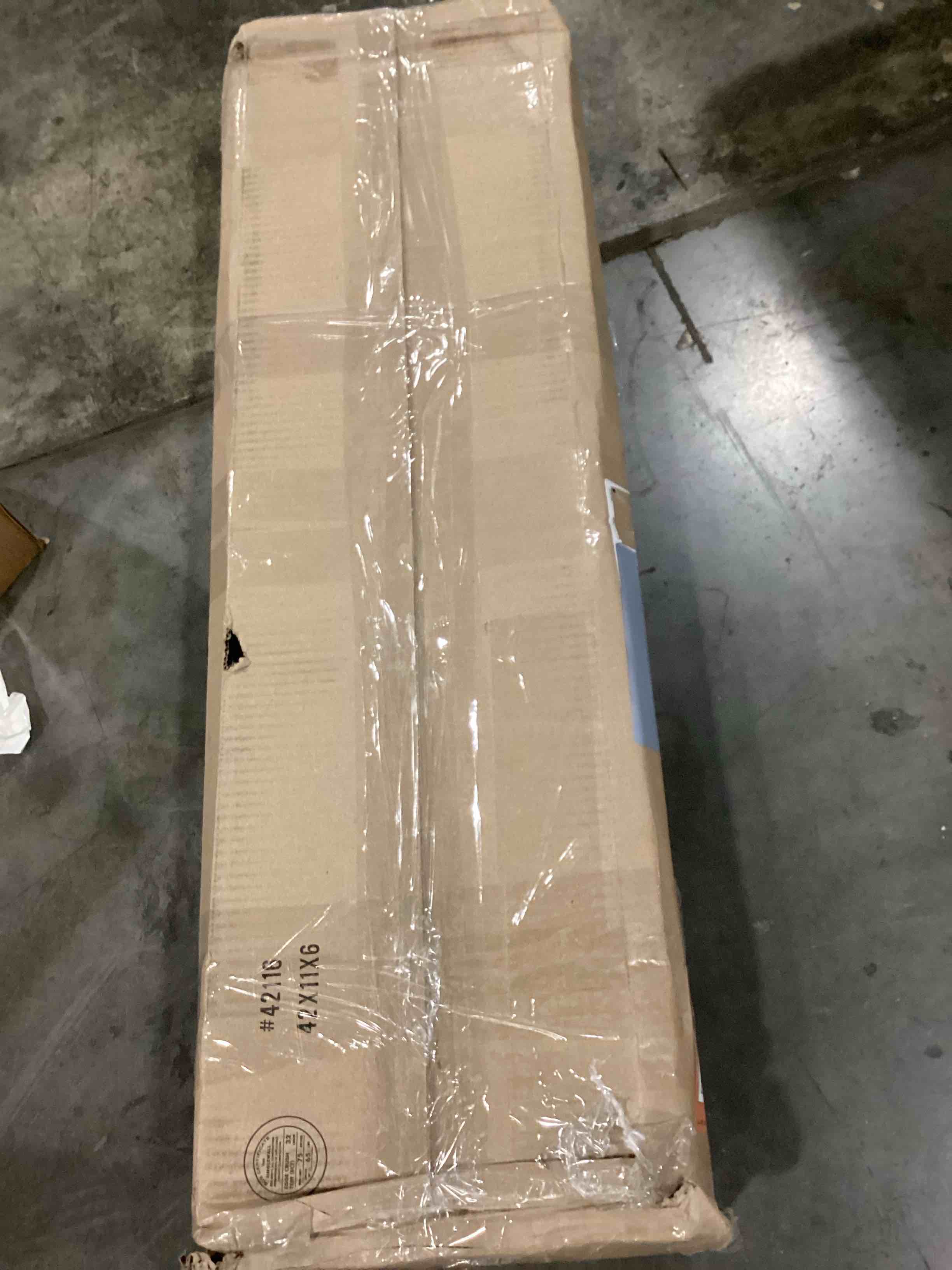 https://s3.amazonaws.com/lotting-images-prod/bidfta/RED5194724_1709735353006.jpeg