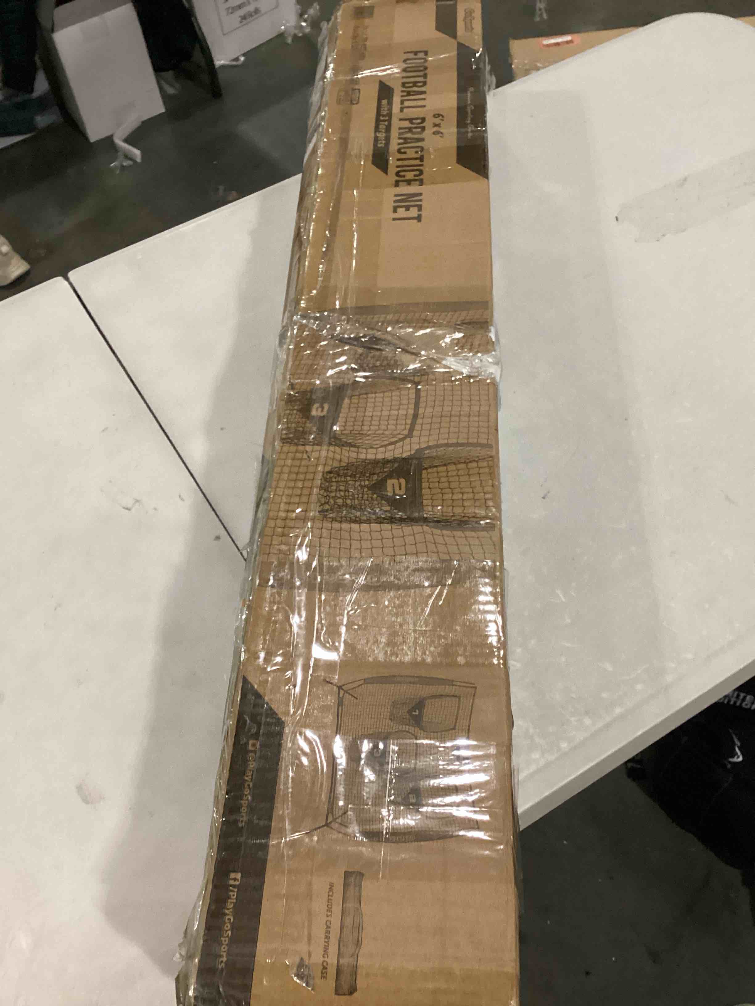 https://s3.amazonaws.com/lotting-images-prod/bidfta/RED5194918_1709907237296.jpeg