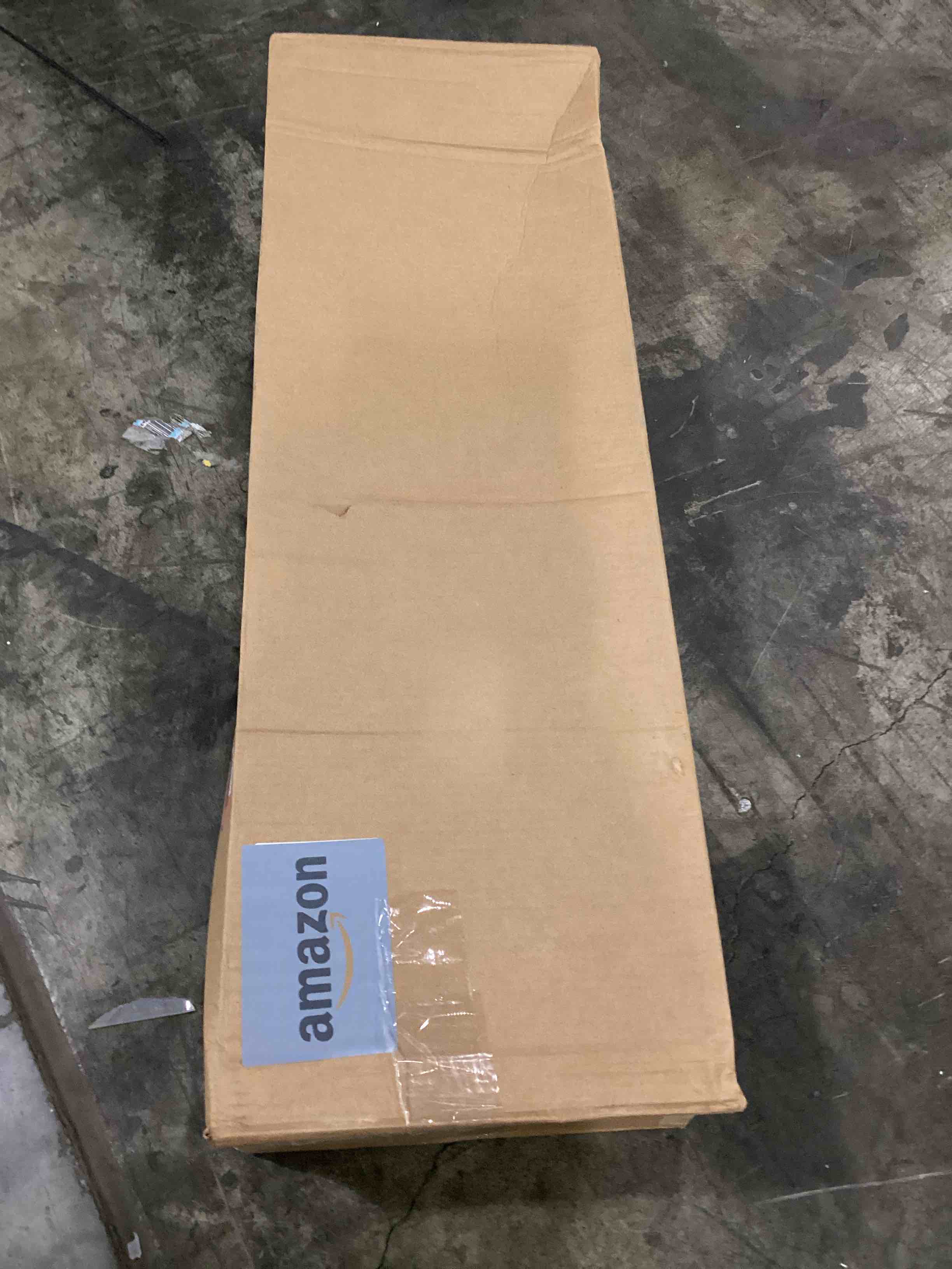 https://s3.amazonaws.com/lotting-images-prod/bidfta/RED5194940_1709913907771.jpeg