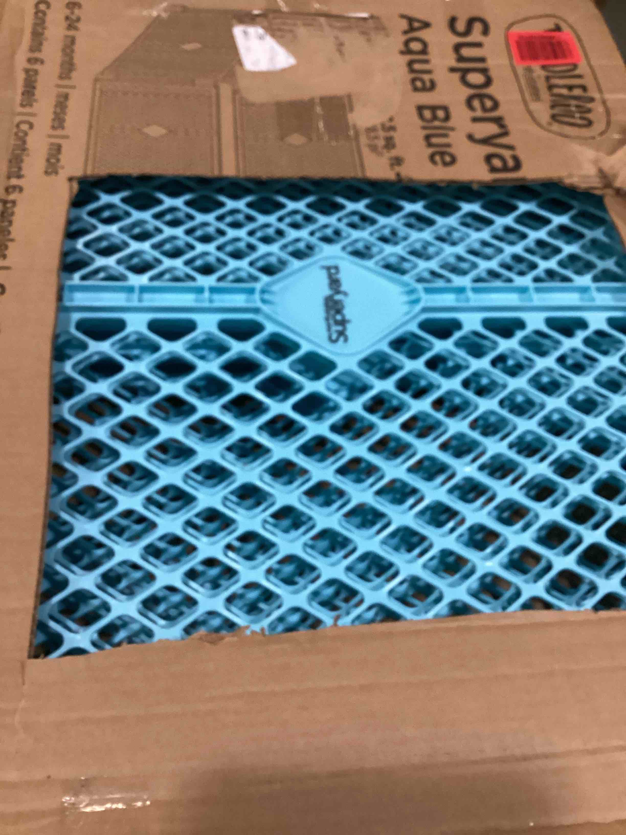 https://s3.amazonaws.com/lotting-images-prod/bidfta/RED5195017_1706887945552.jpeg